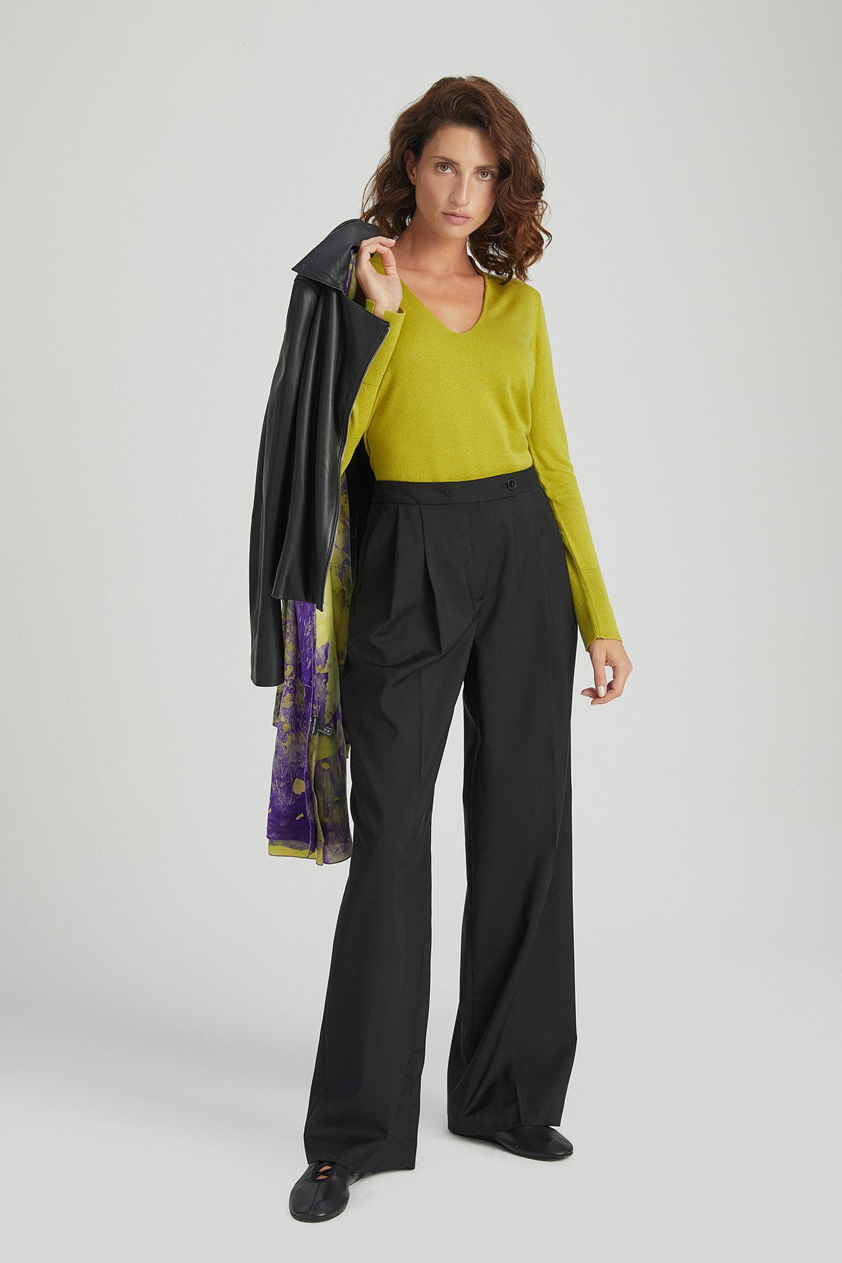 Wasabi Yeşili Zoe İpek Kaşmir Derin V Yaka Triko