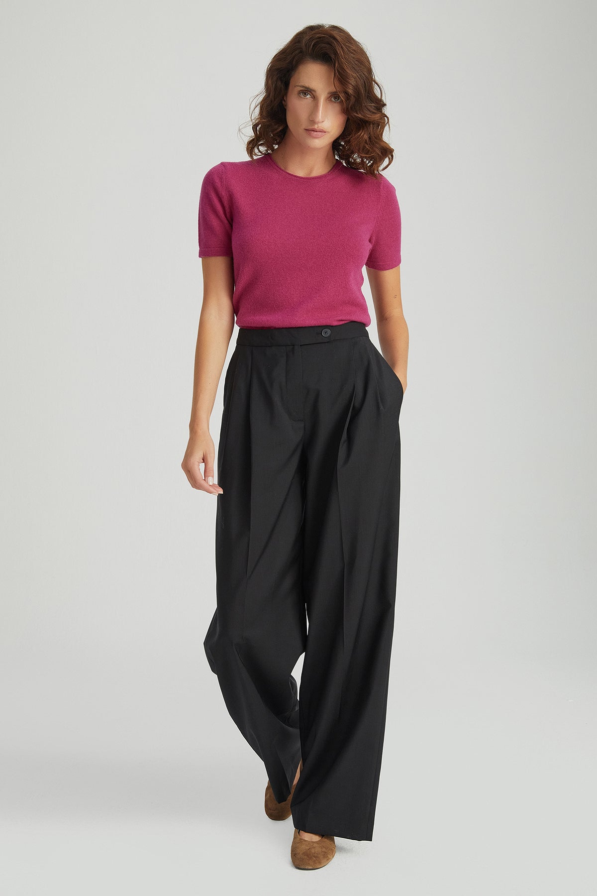 Koyu Pembe Lilly Saf Kaşmir Bisiklet Yaka Tişört