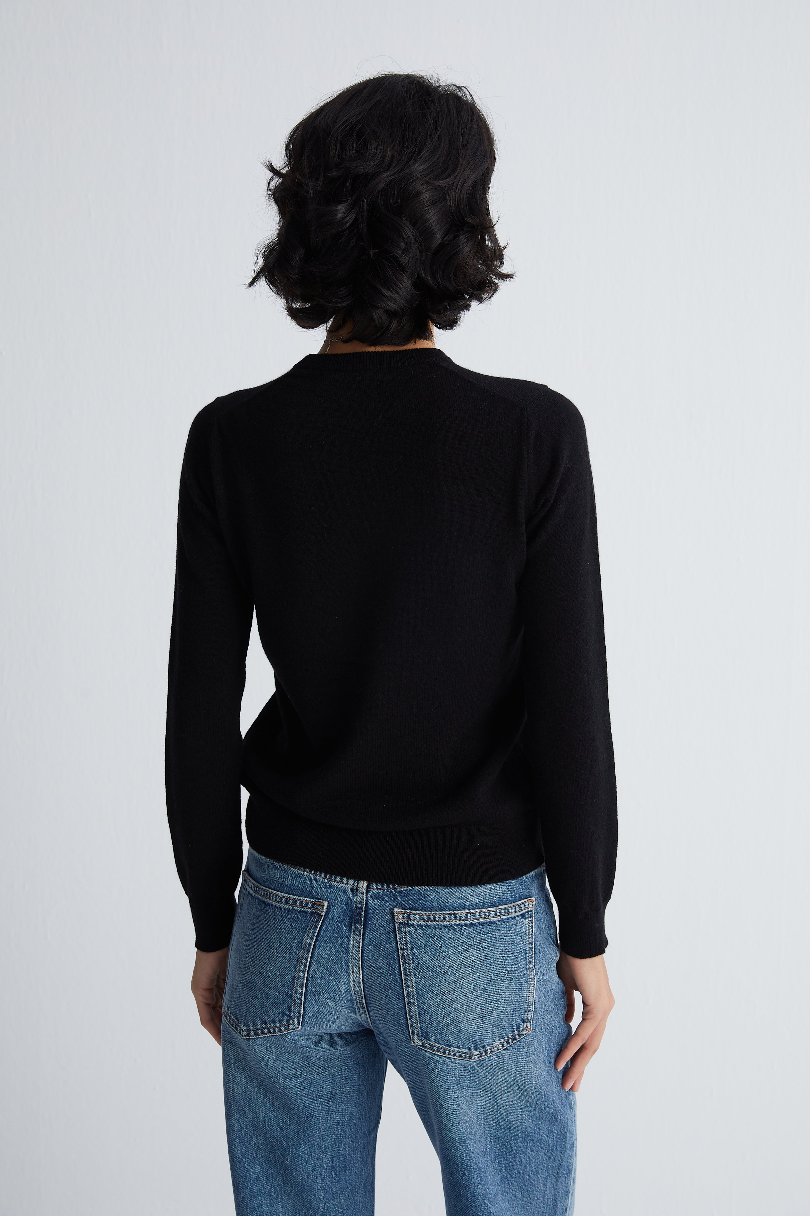 Siyah Alexia Saf Kaşmir Yuvarlak Yaka Kazak