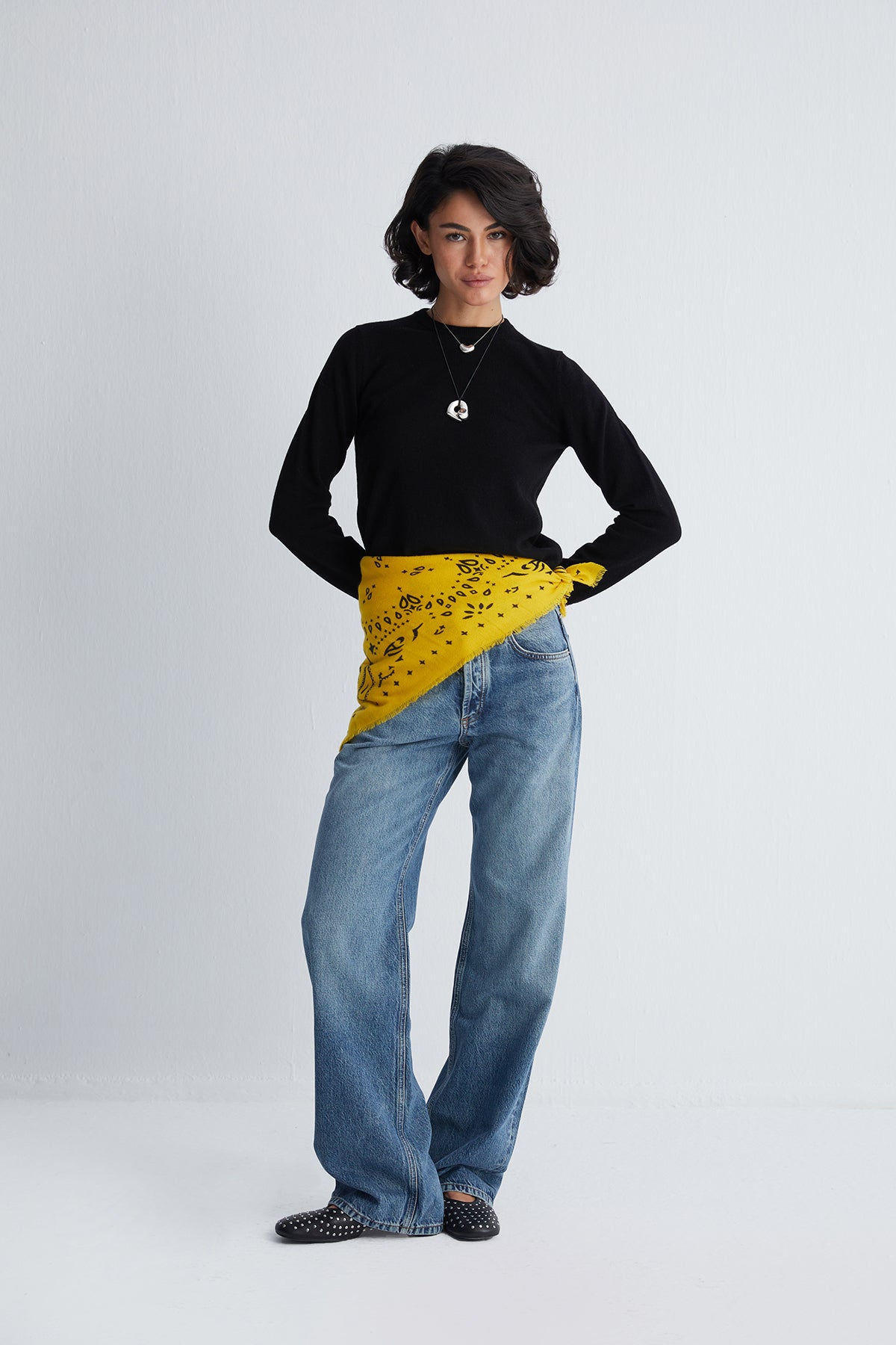 Sarı Jas Desenli Kare Şal 70x70 cm