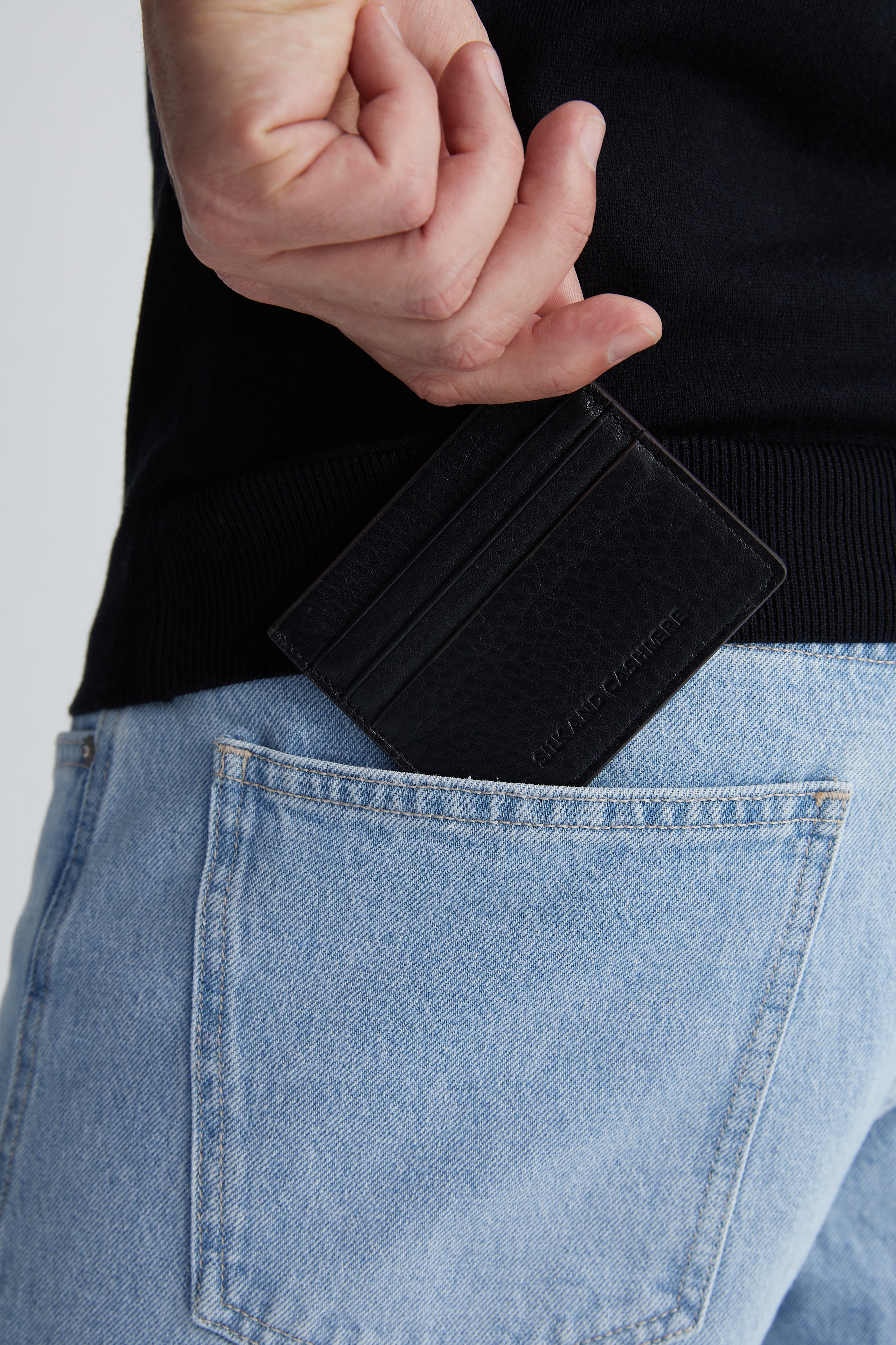 Siyah Deri Kartvizit