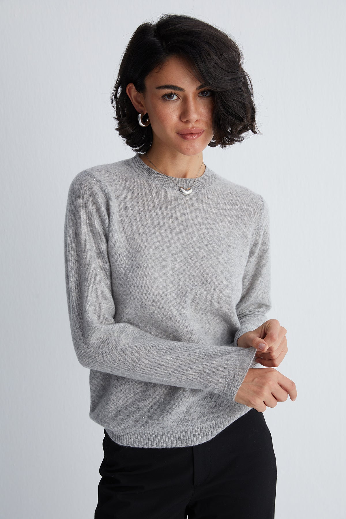 Gri Alexia Kaşmirli İşlemeli Yuvarlak Yaka Kazak