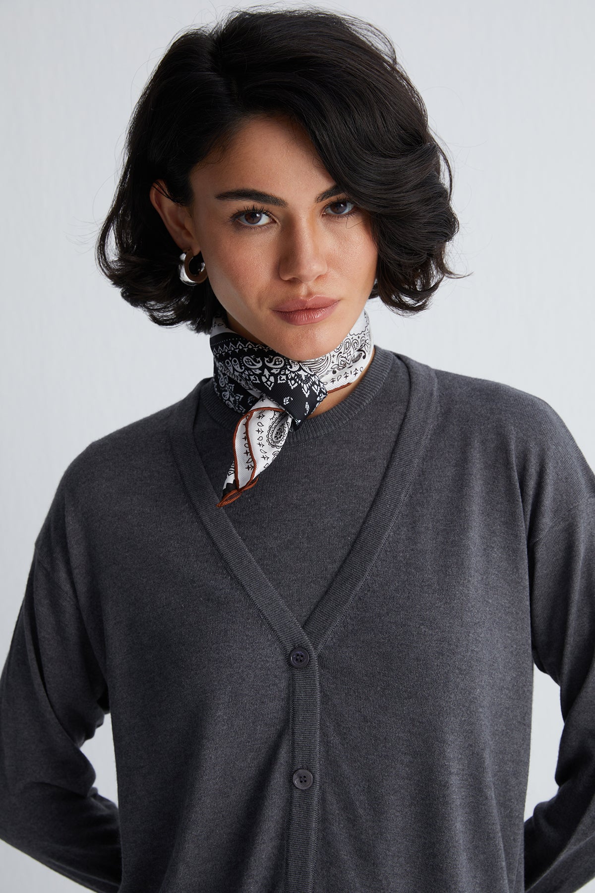 Antrasit Zoe İpek Kaşmir V Yaka Hırka