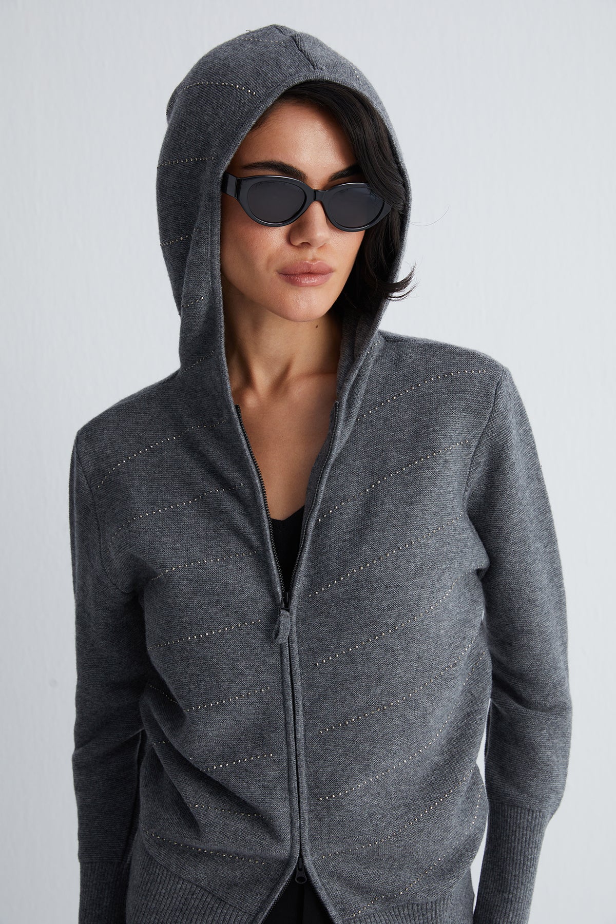 Gri Sky Kaşmirli Taşlı Kapüşonlu Hırka