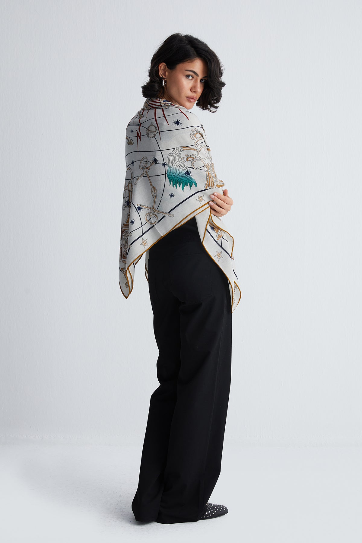 Açık Kahve Linda Saf Kaşmir Baskılı Eşarp 140x 140 cm