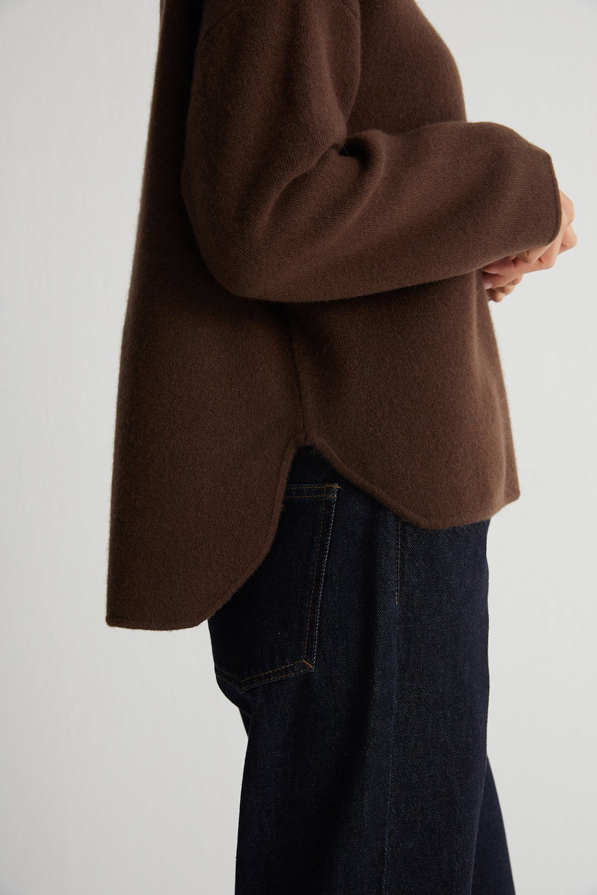 Kahverengi Alexia Saf Kaşmir Çelik Örgü Kazak