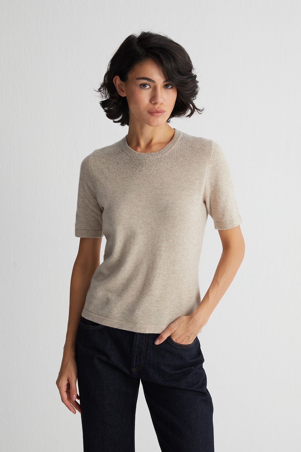 Bej Merill Taşlı Yuvarlak Yaka Kısa Kollu Triko