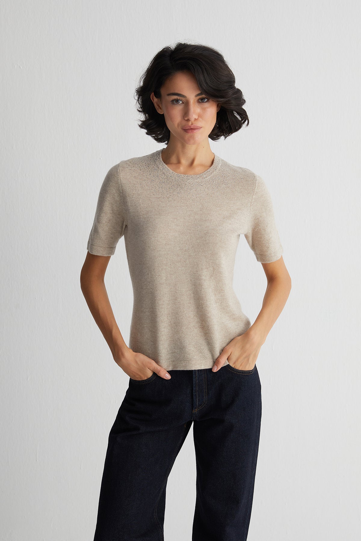 Bej Merill Taşlı Yuvarlak Yaka Kısa Kollu Triko