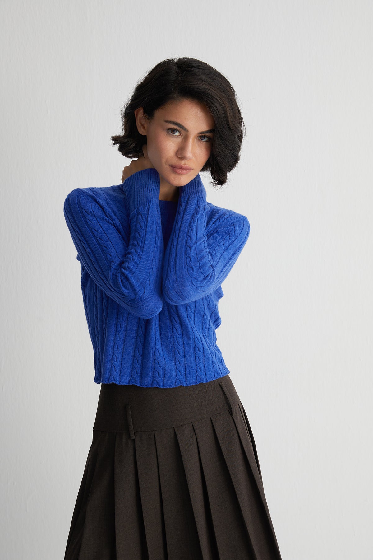 Mavi Amelia Yuvarlak Yaka Crop Kazak