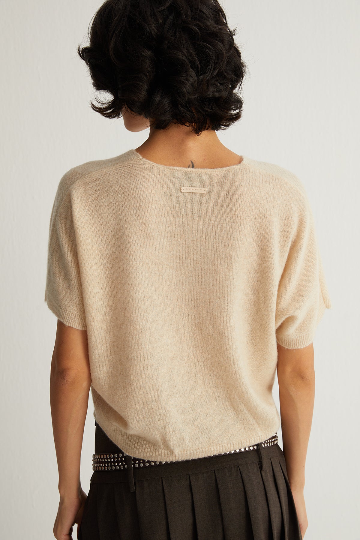 Bej Alexia Saf Kaşmir V Yaka Kısa kollu Triko