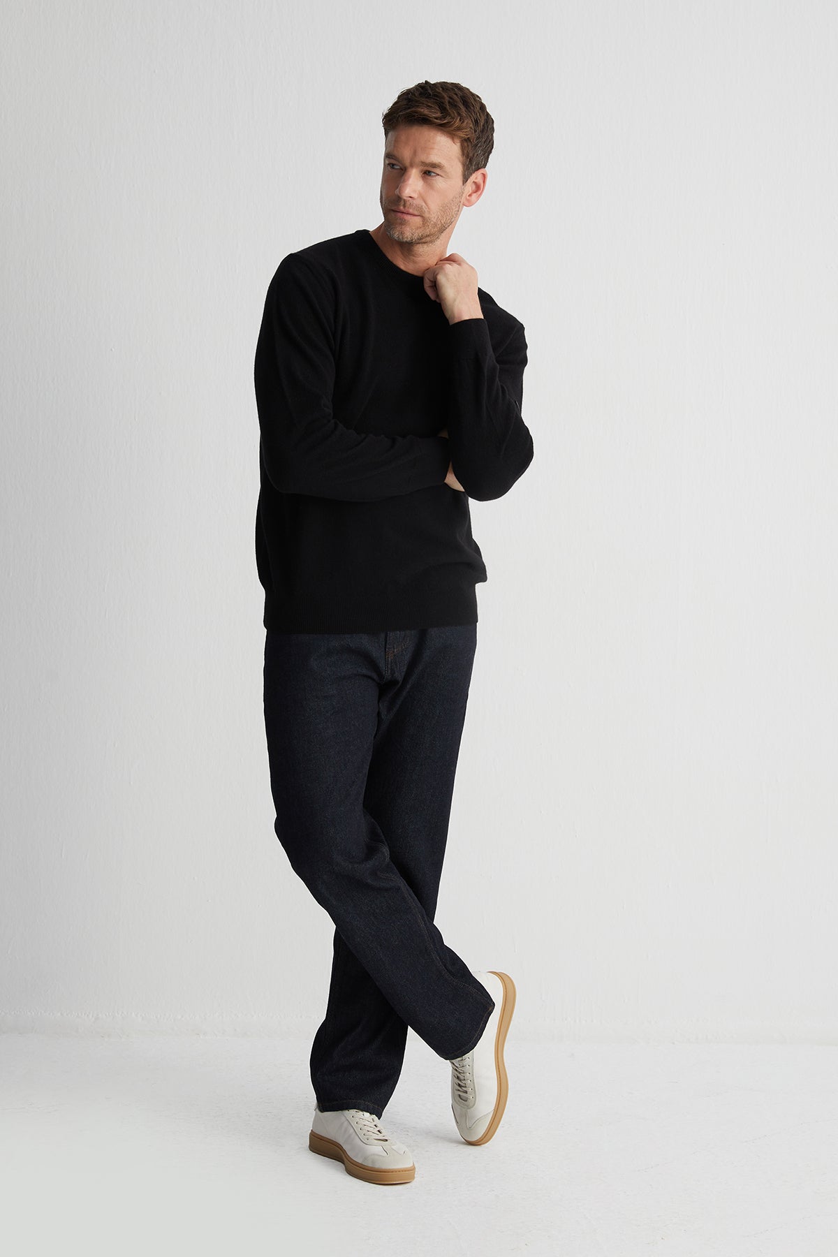 Siyah Saf Kaşmir Yuvarlak Yaka Erkek Kazak