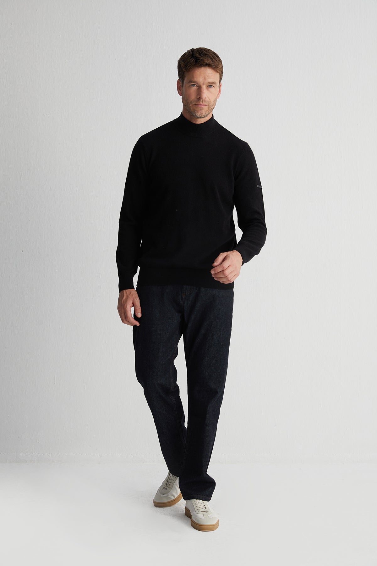 Siyah Saf Kaşmir Yarım Balıkçı Erkek Kazak