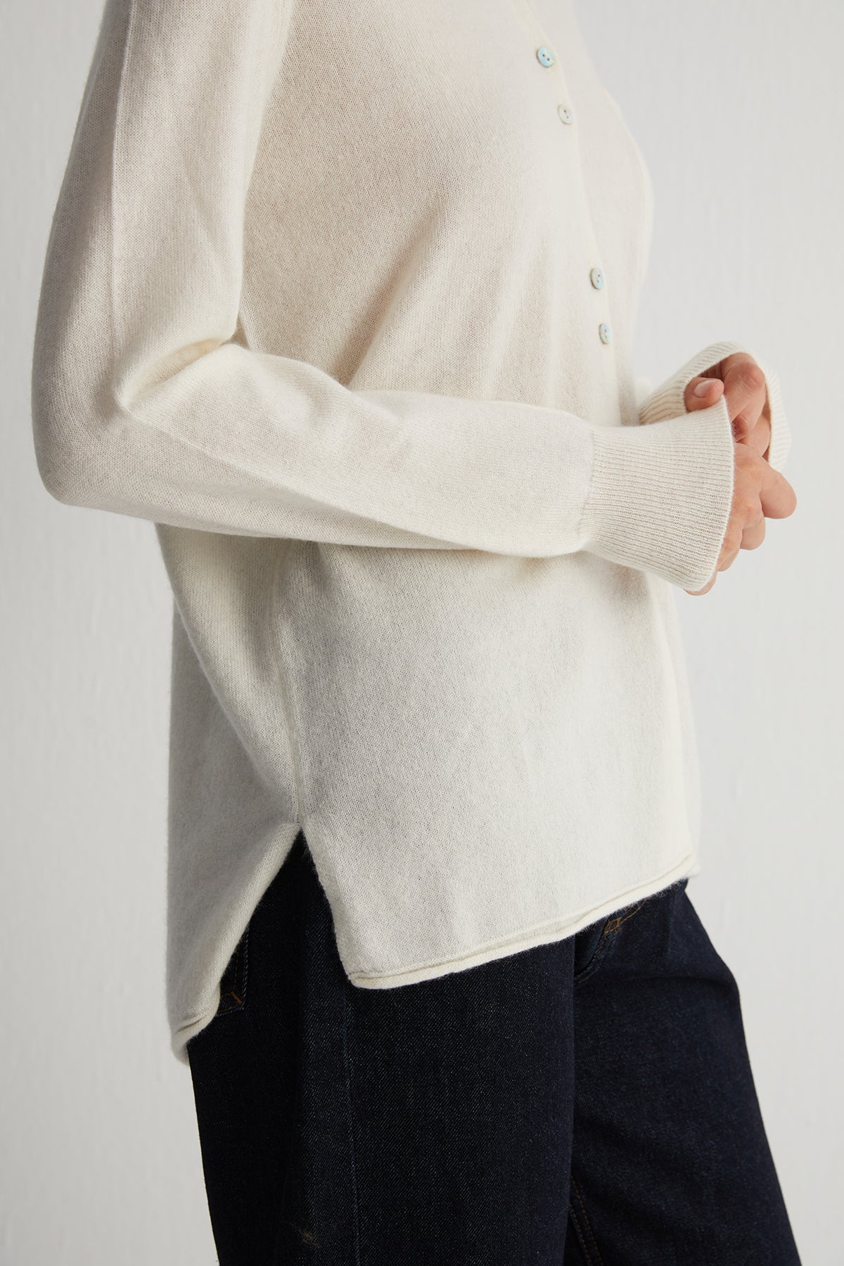 Ekru Agata Saf Kaşmir Triko Gömlek