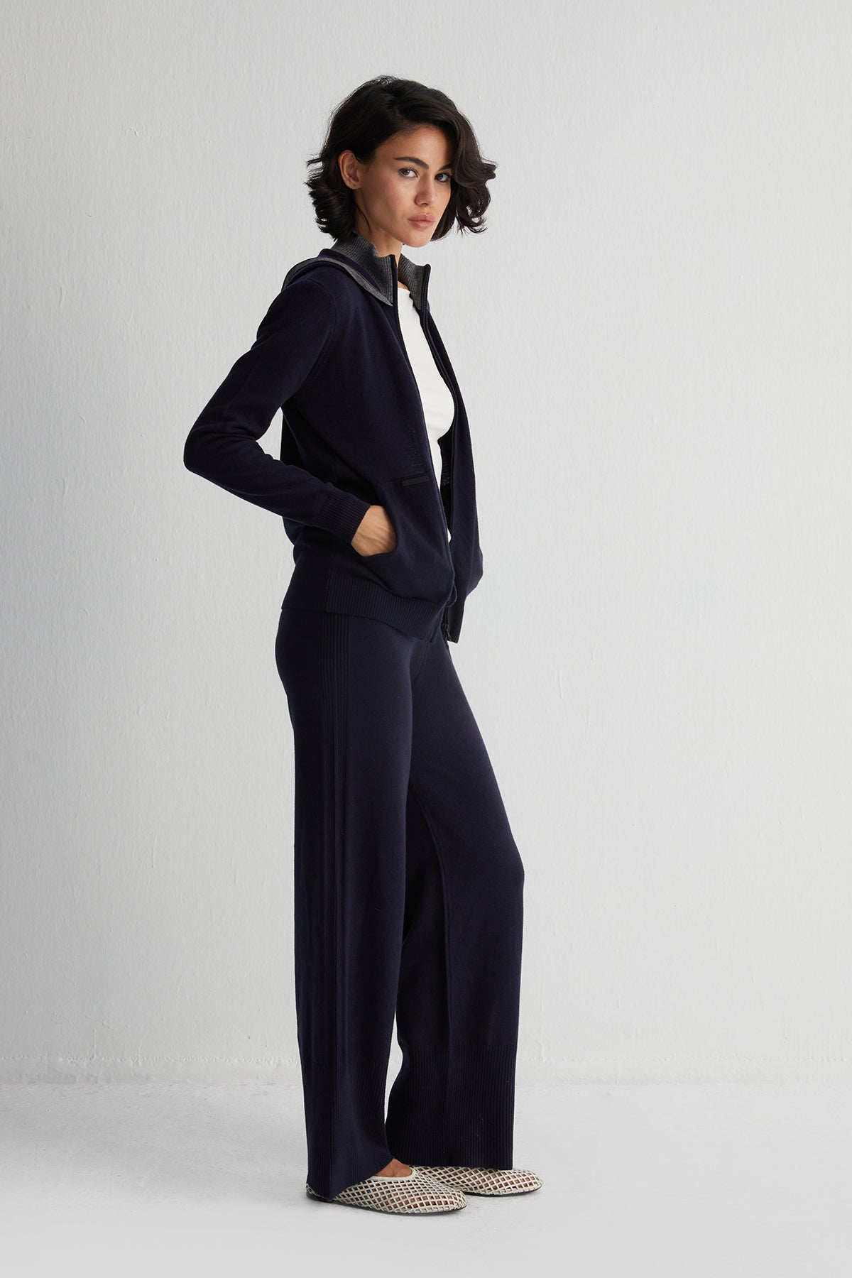 Lacivert Laura  Yün Kaşmir Yüksek Yaka Kapüşonlu Hırka