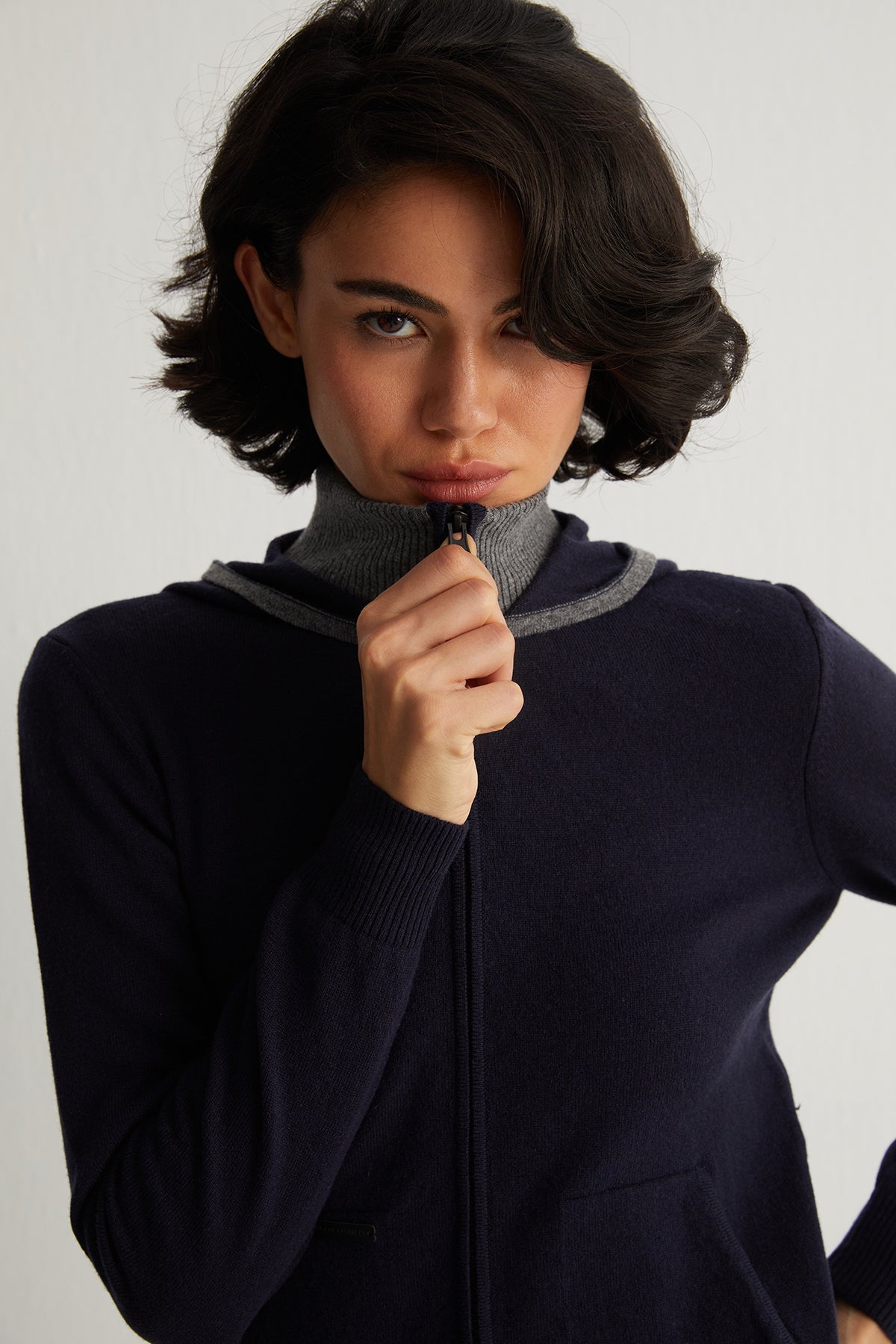 Lacivert Laura  Yün Kaşmir Yüksek Yaka Kapüşonlu Hırka