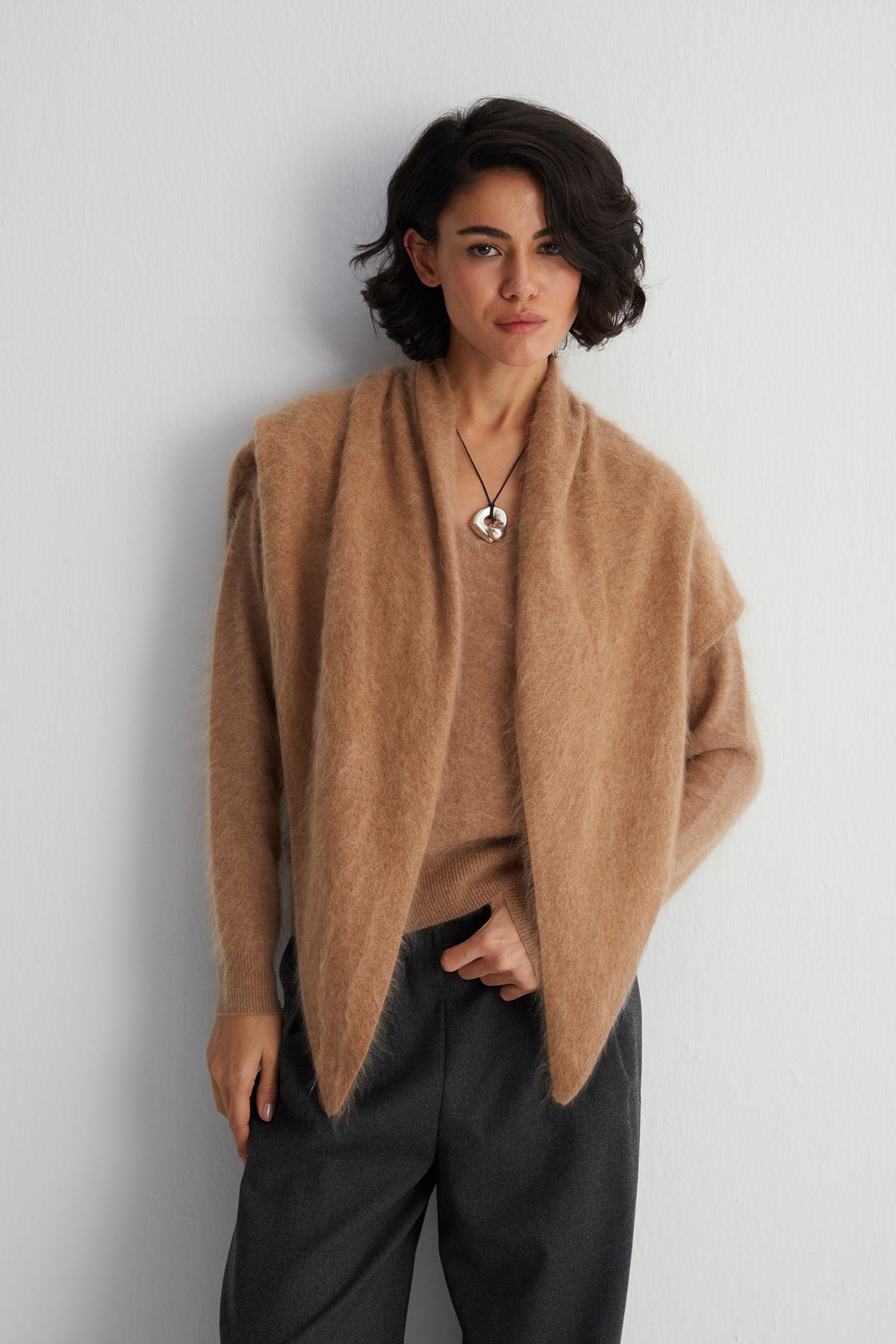 Açık Camel Brushed Saf Kaşmir V Yaka Kazak