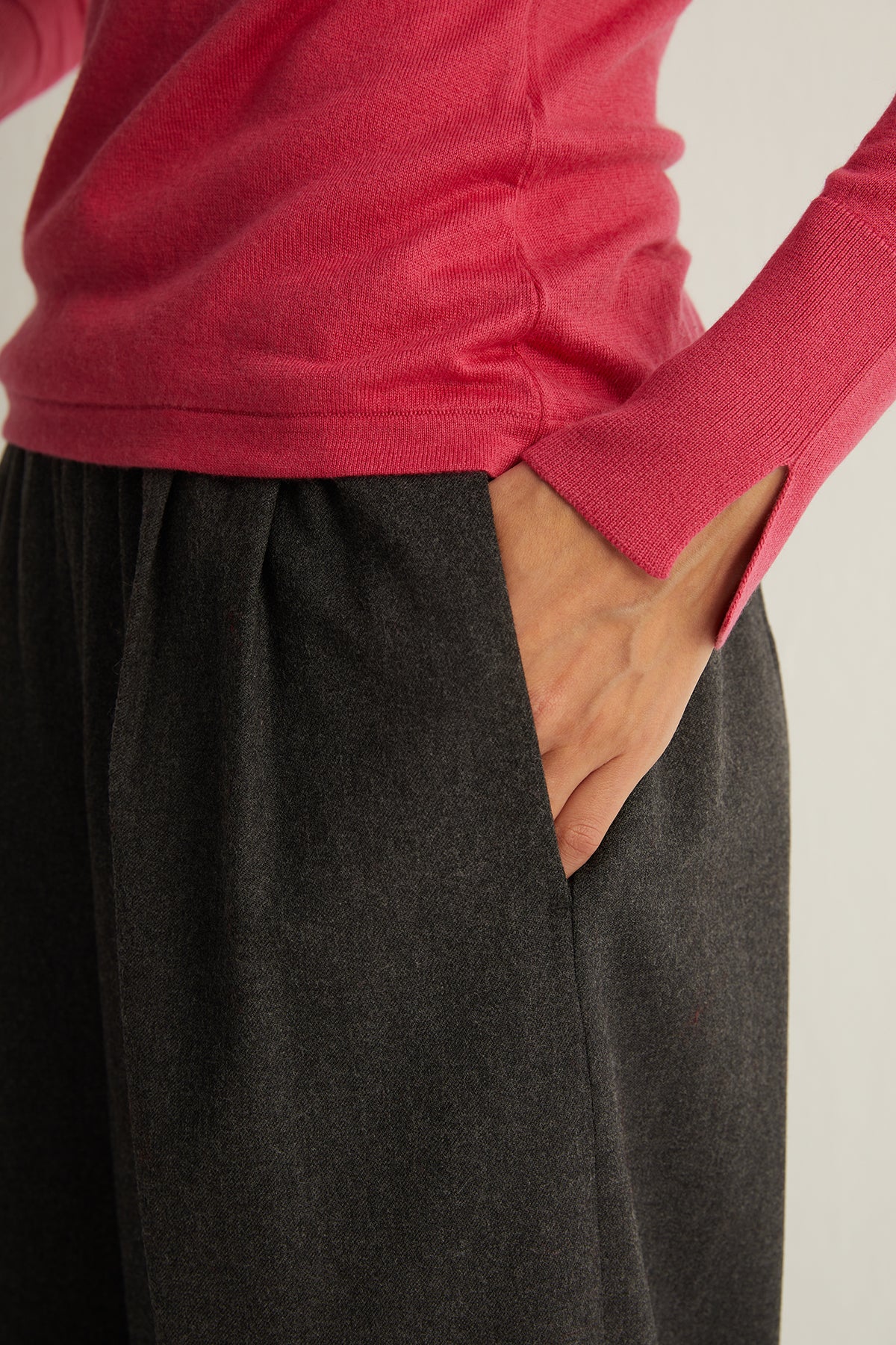 Fuşya Zoe İpek Kaşmir Derin V Yaka Triko