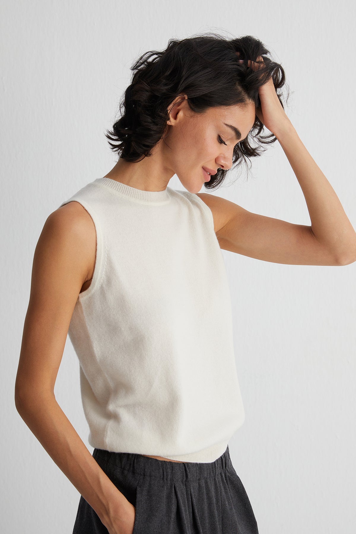 Beyaz Alexia Saf Kaşmir Yuvarlak Yaka Süveter