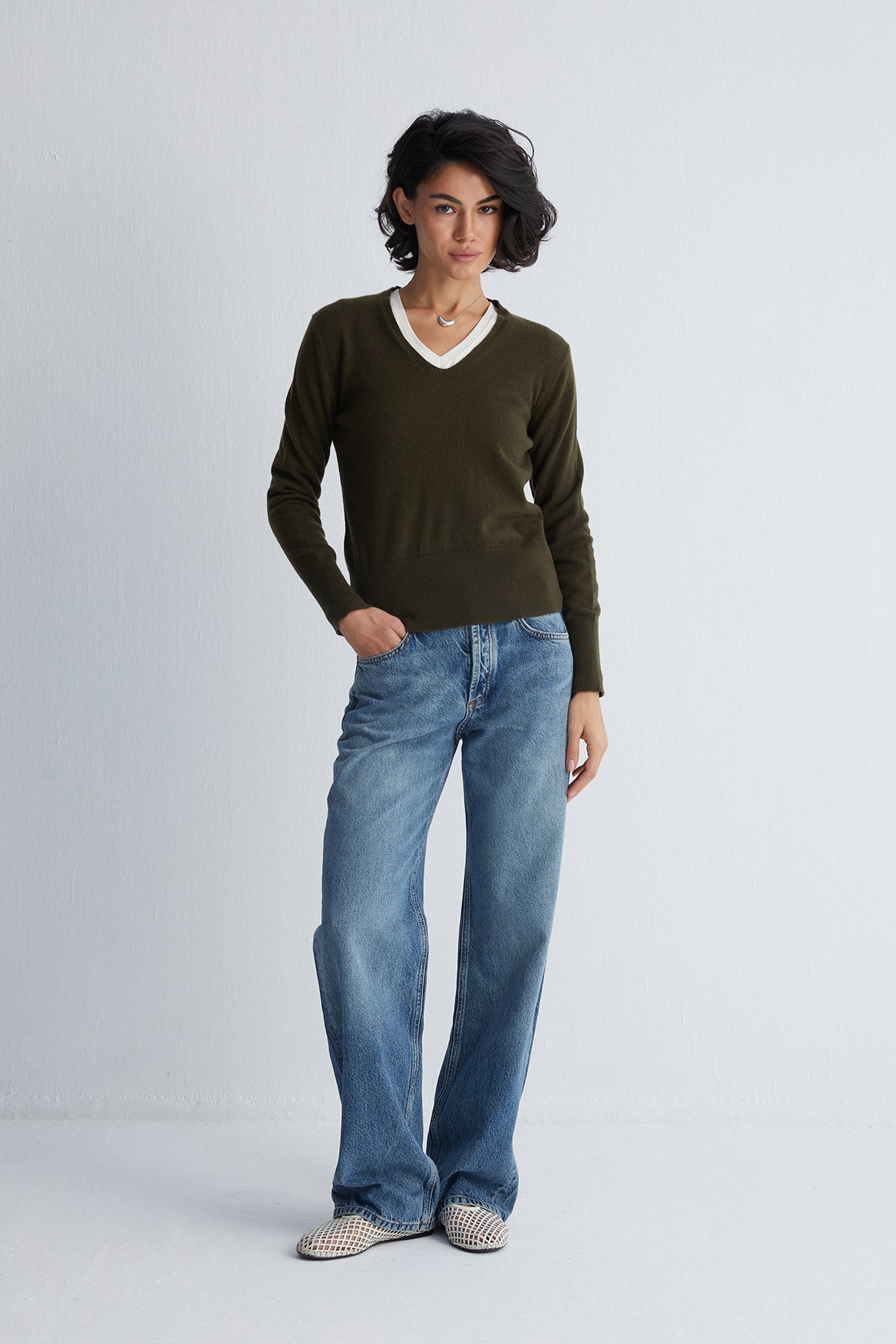 Haki Lilly Saf Kaşmir Derin V Yaka Kazak