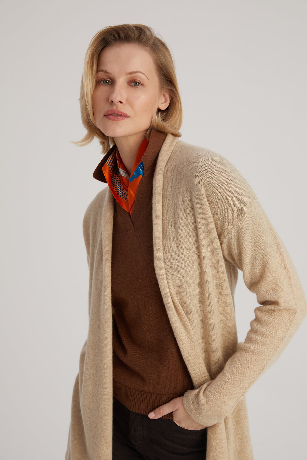 Kum Beji Kempten Saf Kaşmir Uzun Hırka