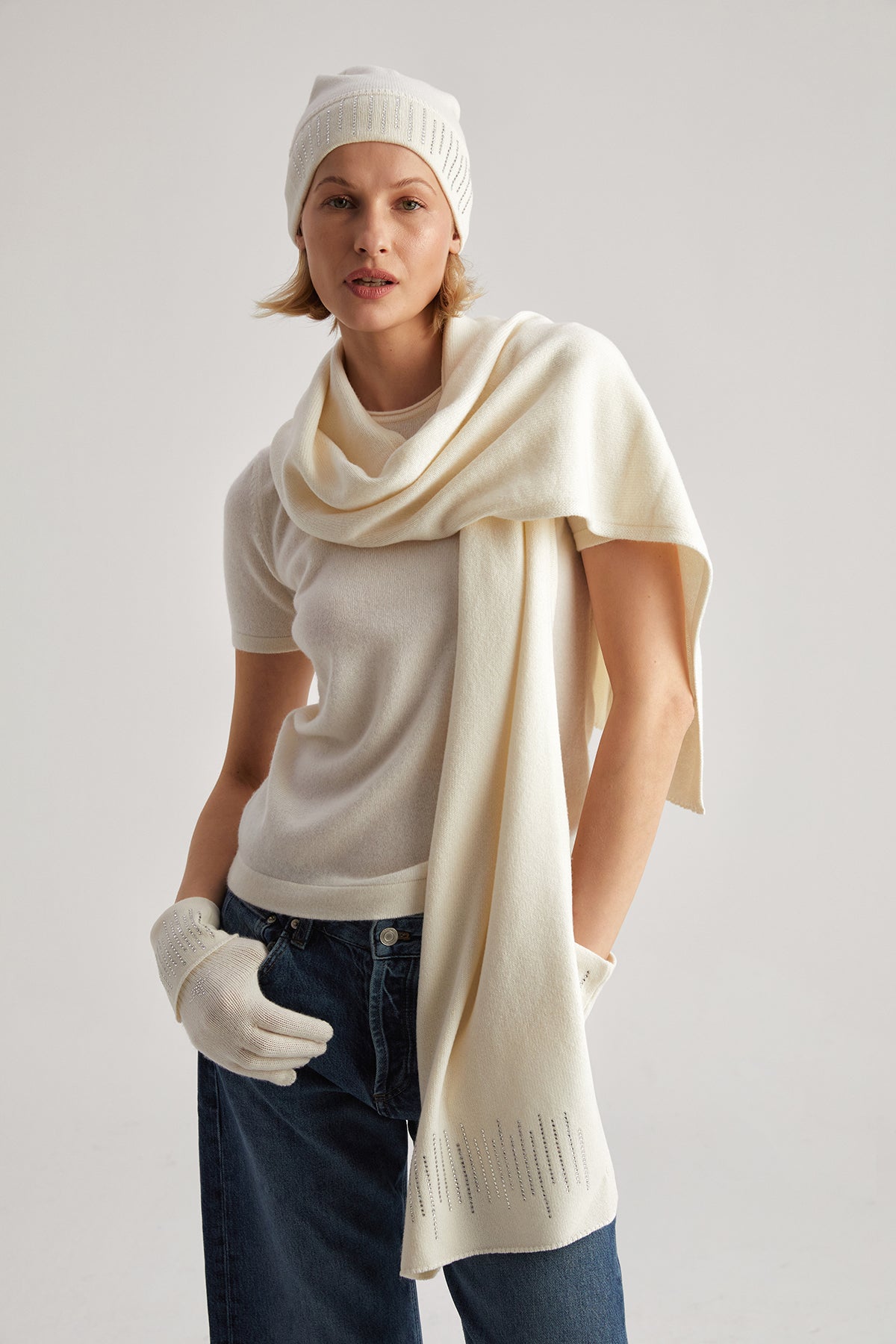 Ekru Lucia Taş Detaylı Atkı