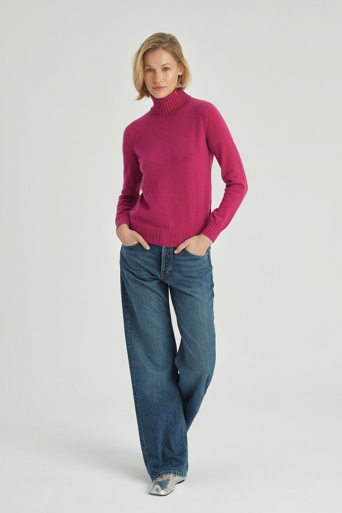 Koyu Pembe Lilly Saf Kaşmir Balıkçı Yaka Kazak