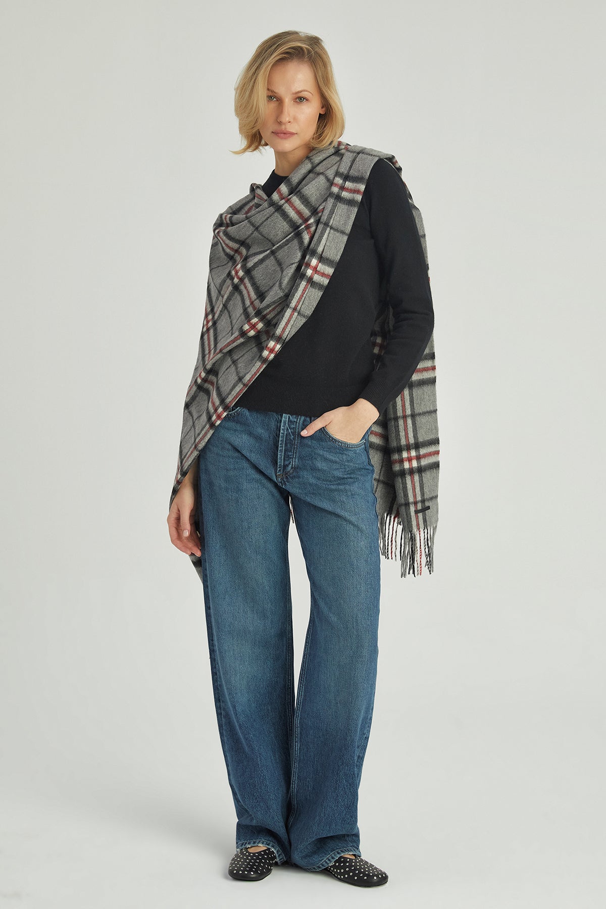 Gri Rose Kaşmir Kareli Şal 79cmx194cm+9cm*2cm