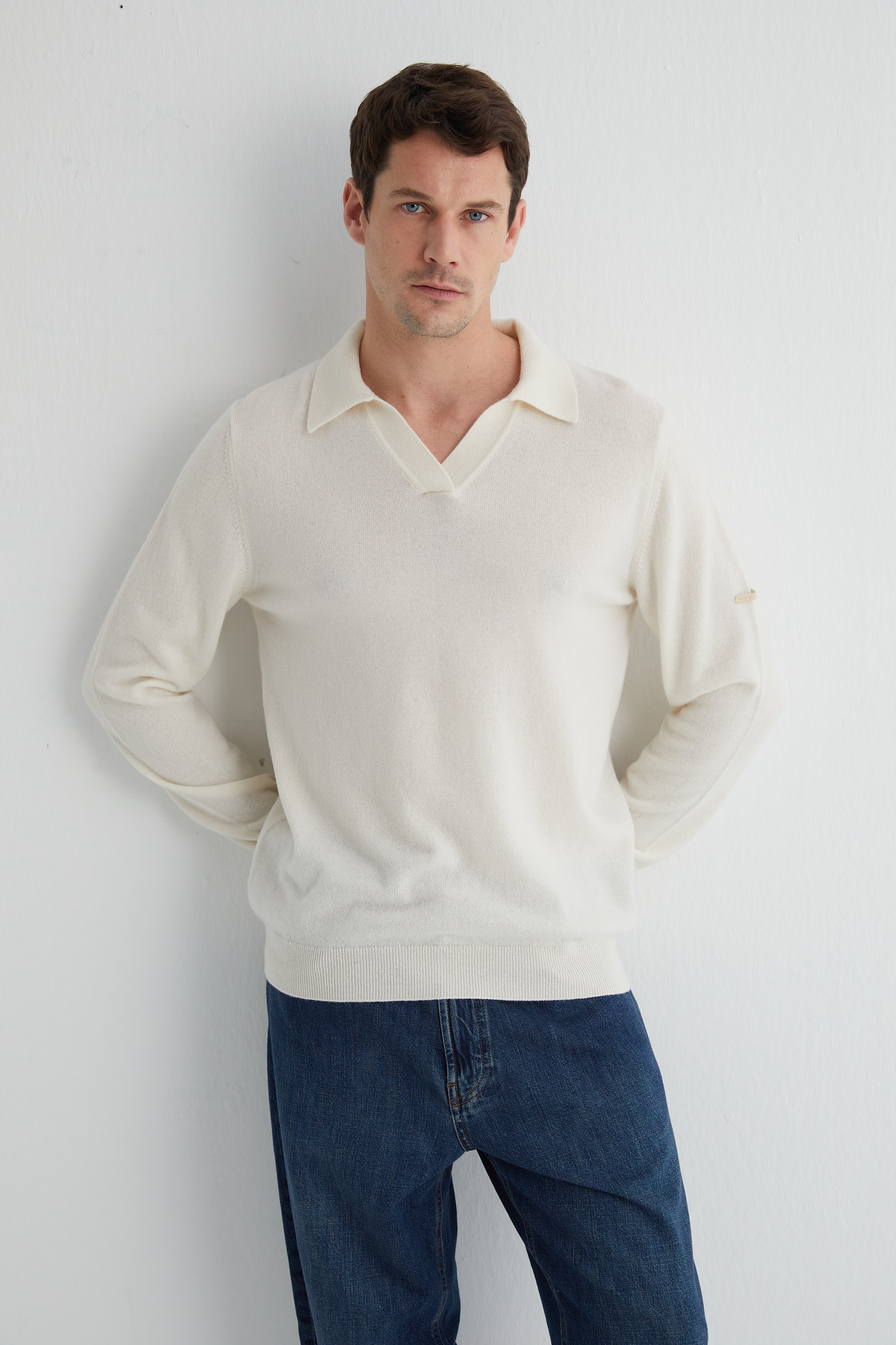 Ekru Saf Kaşmir Düğmesiz Polo Kazak