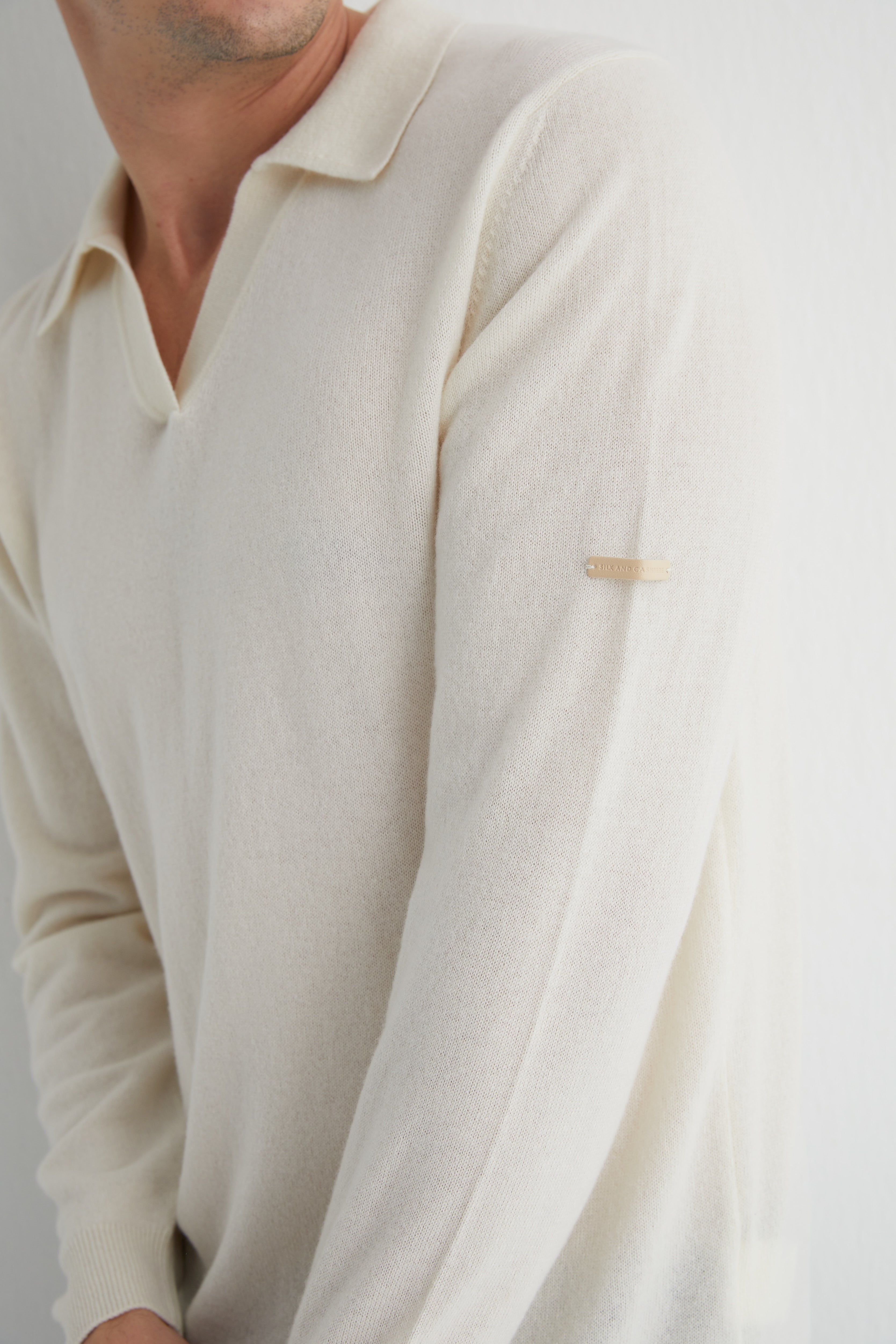 Ekru Saf Kaşmir Düğmesiz Polo Kazak