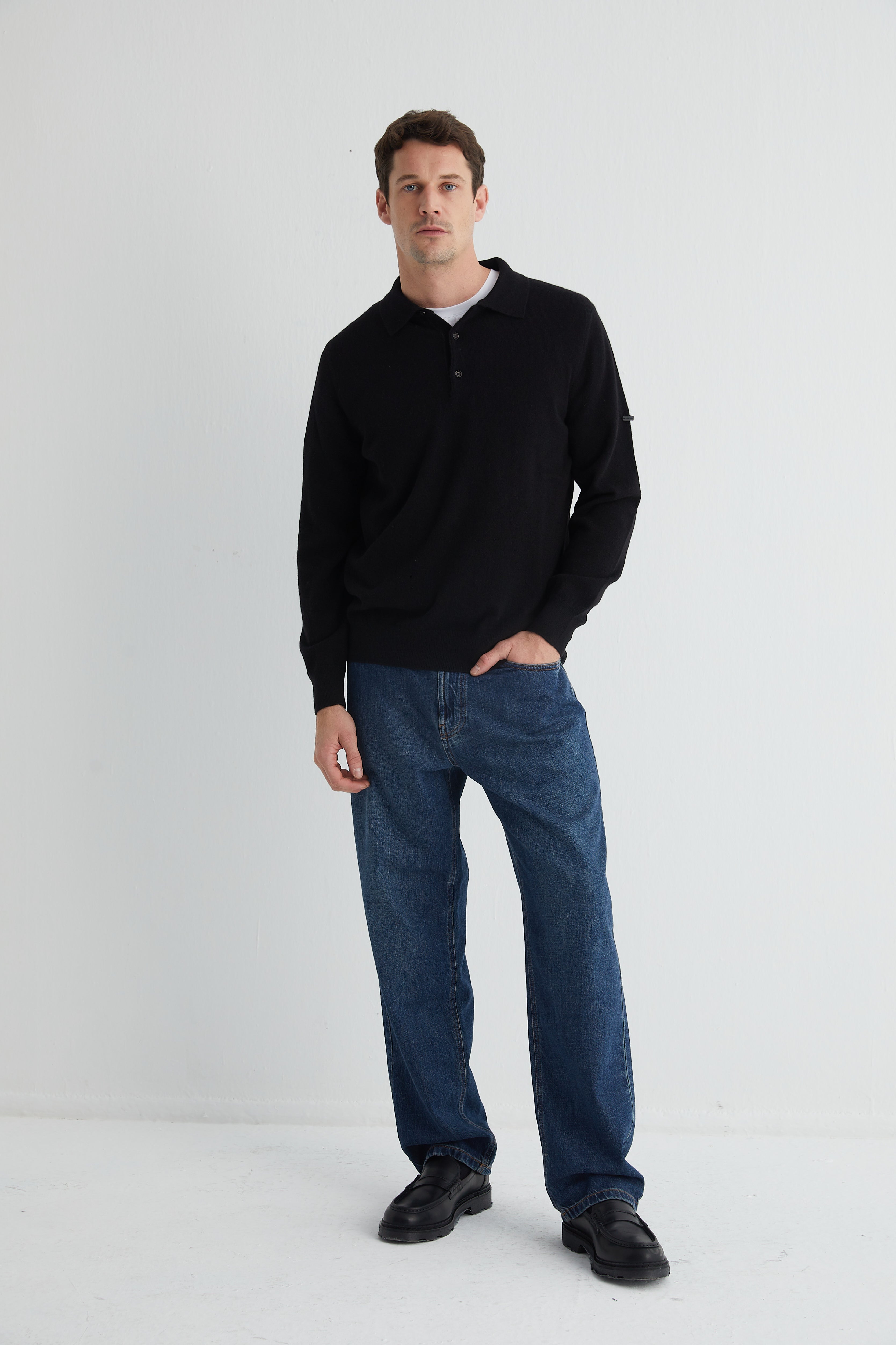 Siyah Saf Kaşmir Polo Kazak