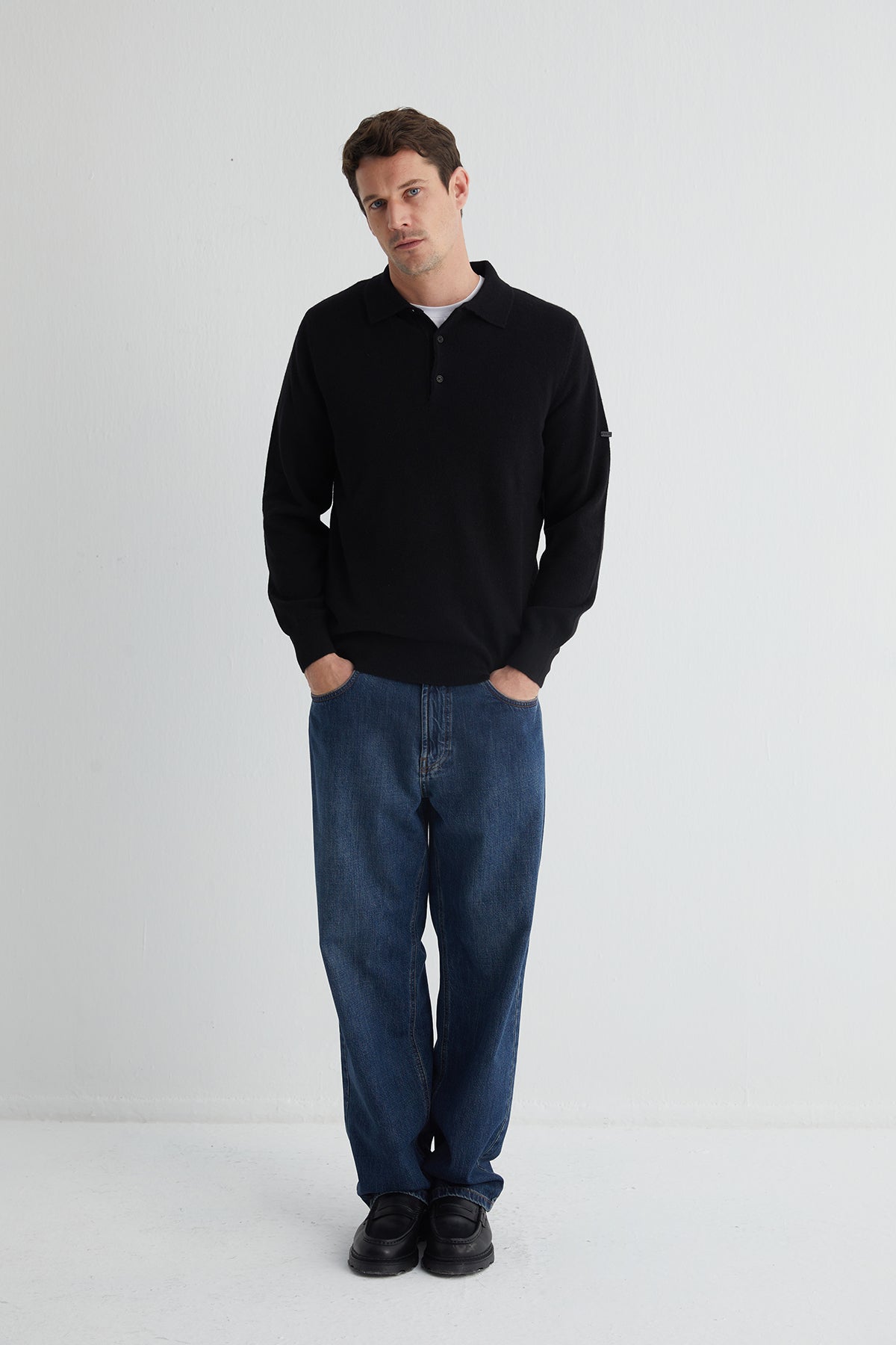 Siyah Saf Kaşmir Polo Kazak