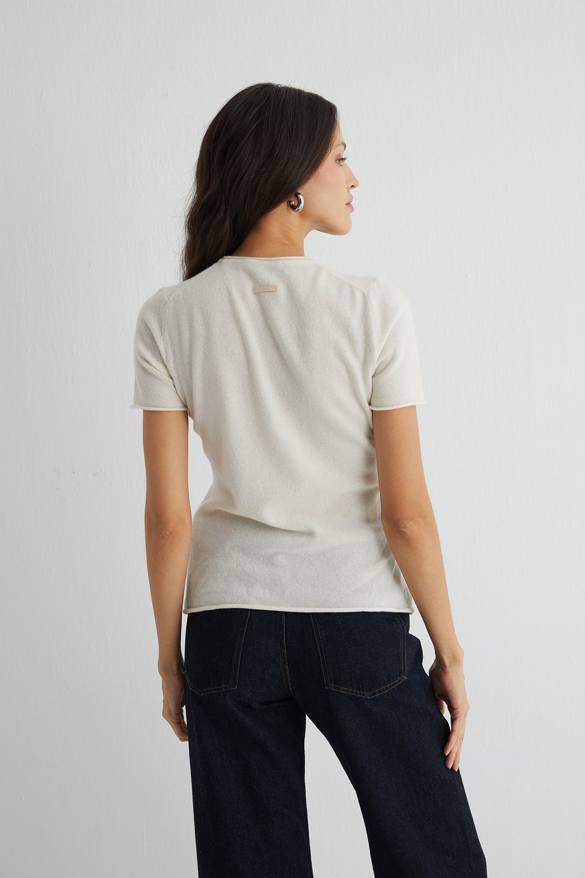 Ekru Lilly Saf Kaşmir Bisiklet Yaka Tişört