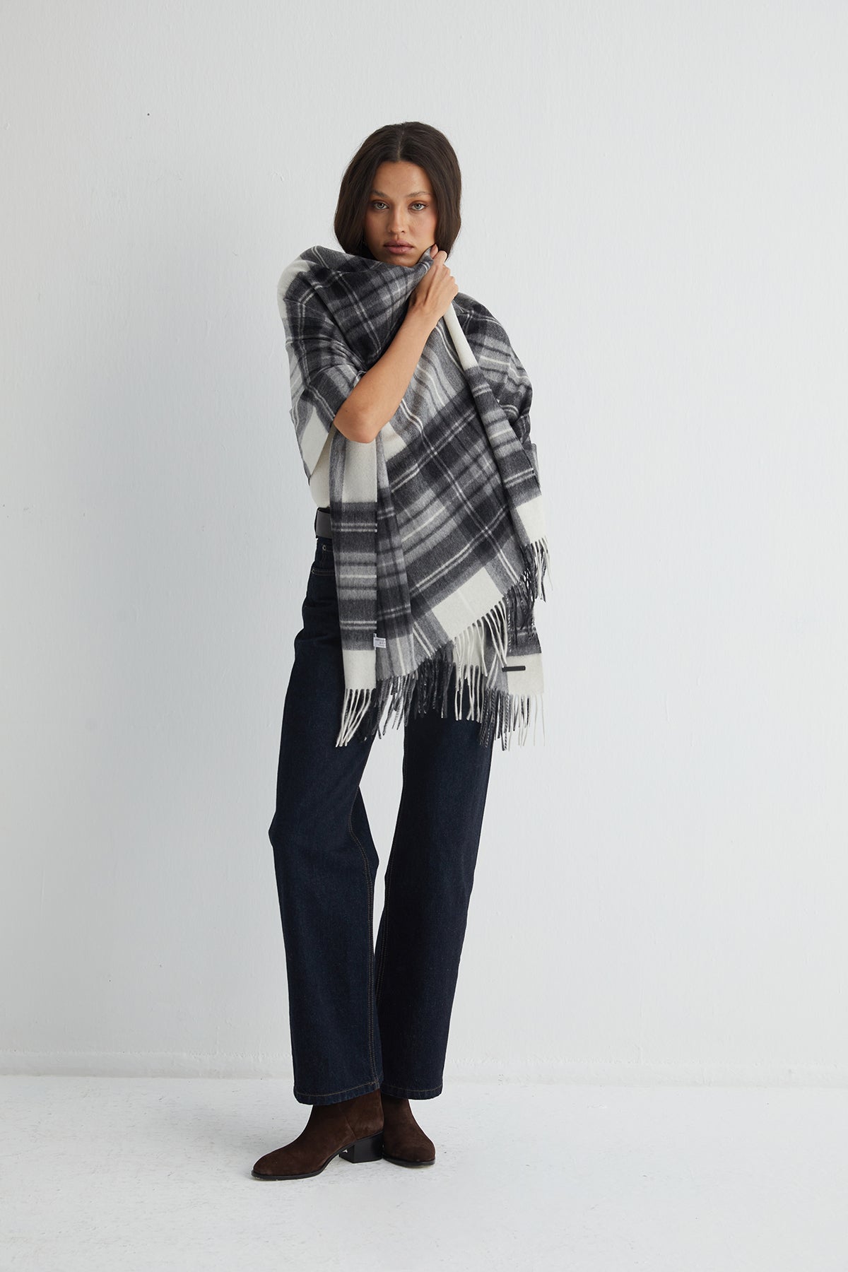 Siyah Rose Saf Kaşmir Kareli Şal 70x200 cm