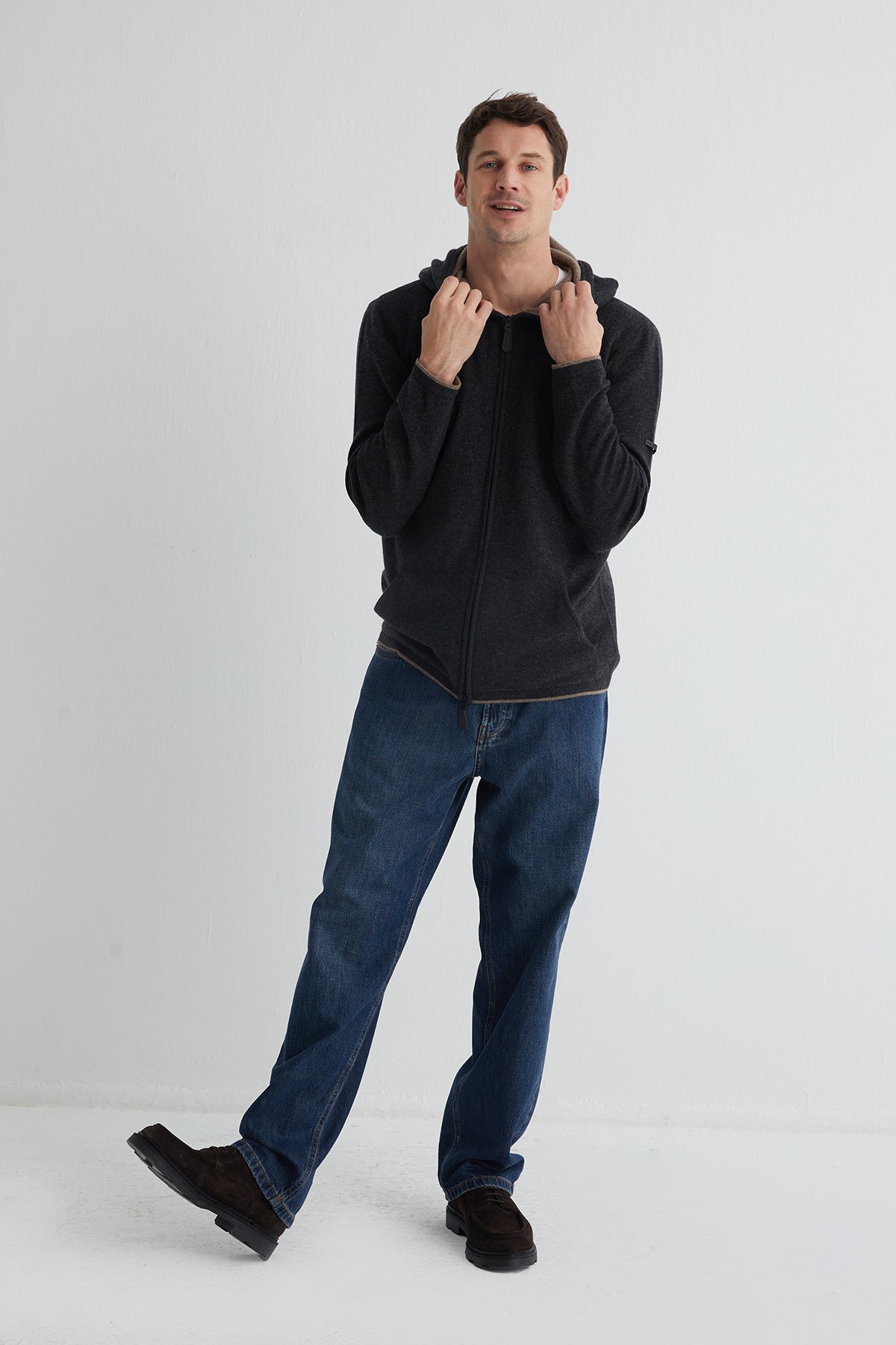 Antrasit Scott Saf Kaşmir Kapüşonlu Hırka