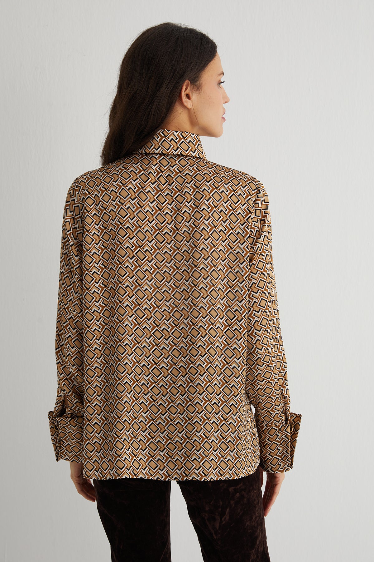 Bej Limited Edition Saf İpek Gömlek