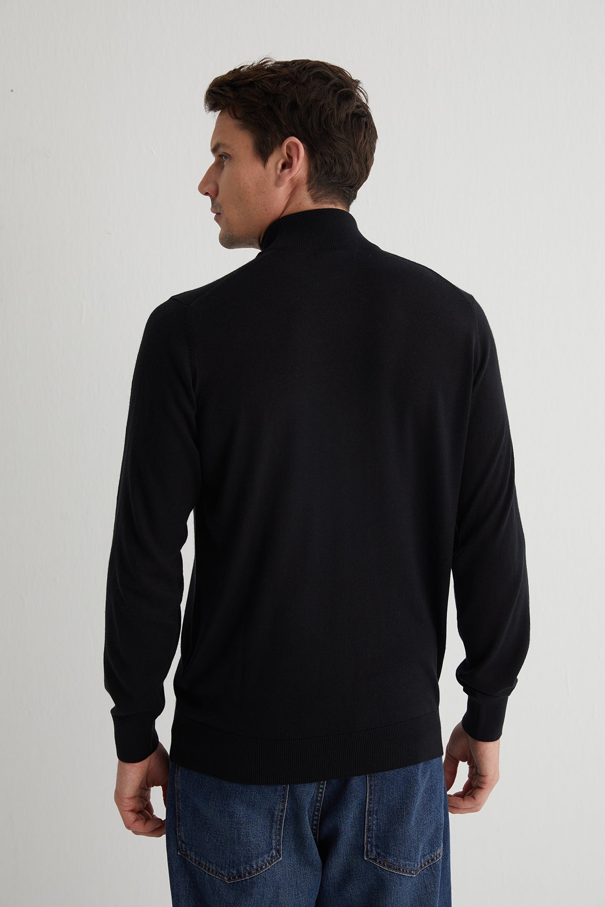 Siyah Paul İpek Kaşmir Yarım Balıkçı Triko