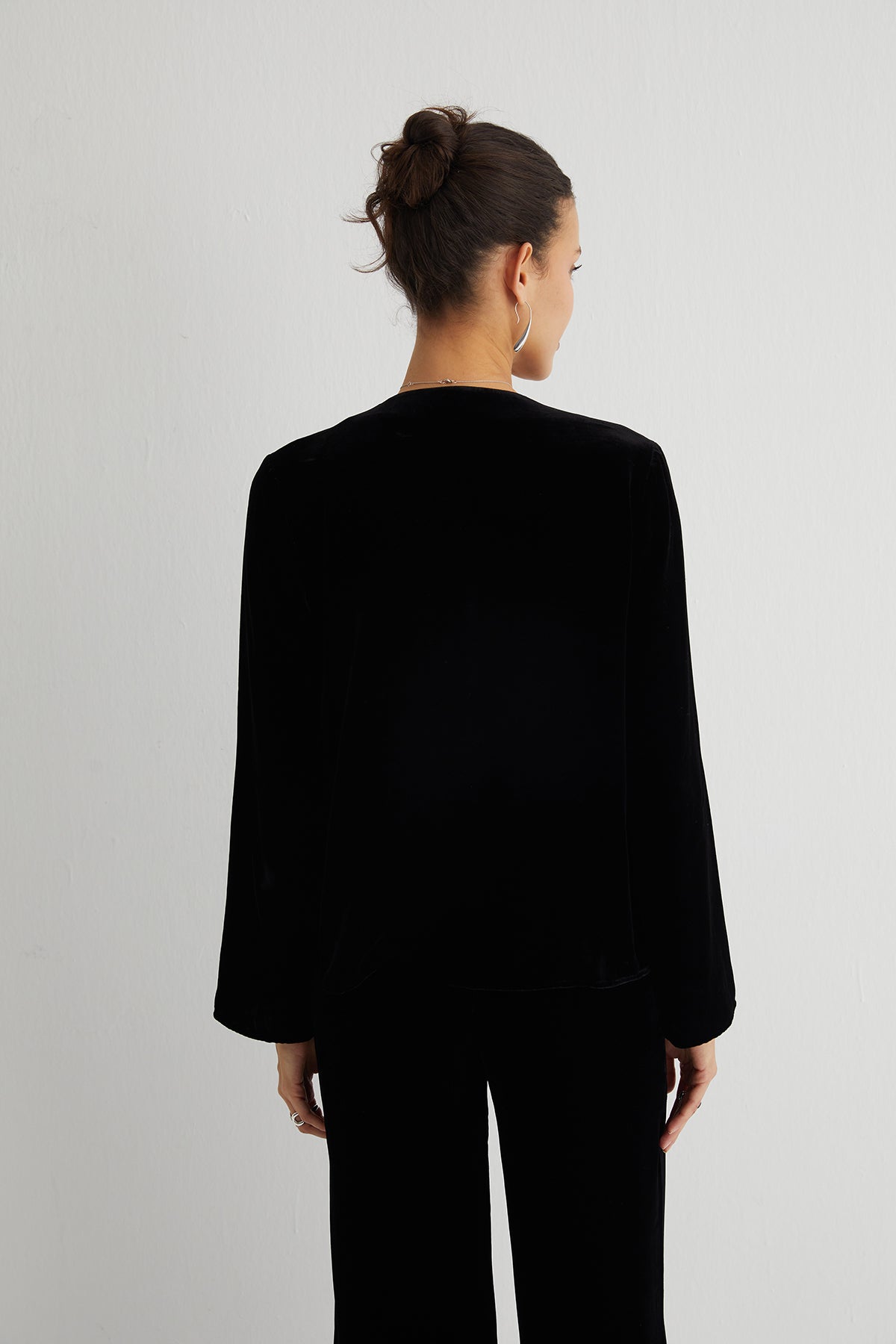 Siyah Paris İpekli Kadife Ceket