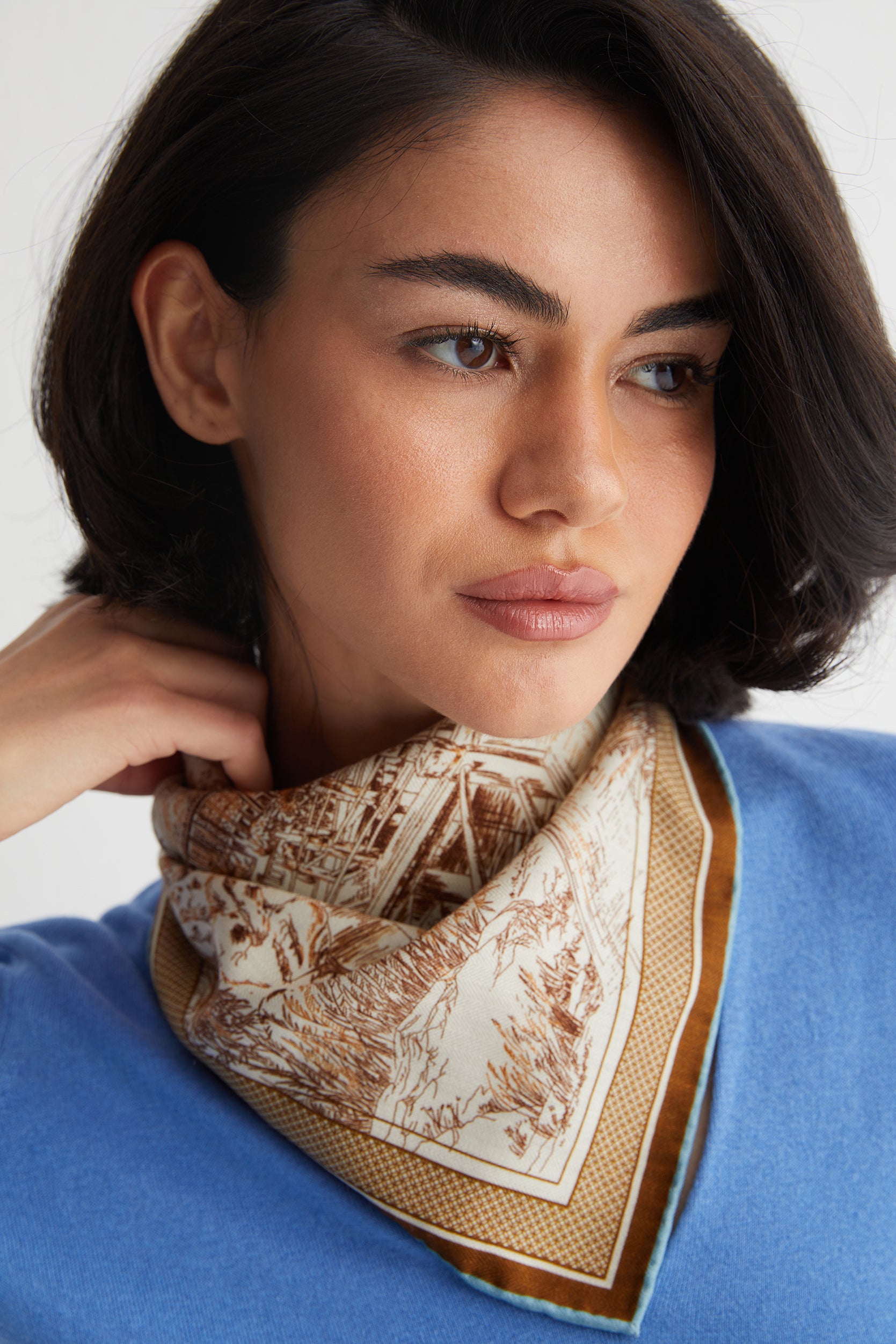 Mavi Zoe İpek Kaşmir Derin V Yaka Triko