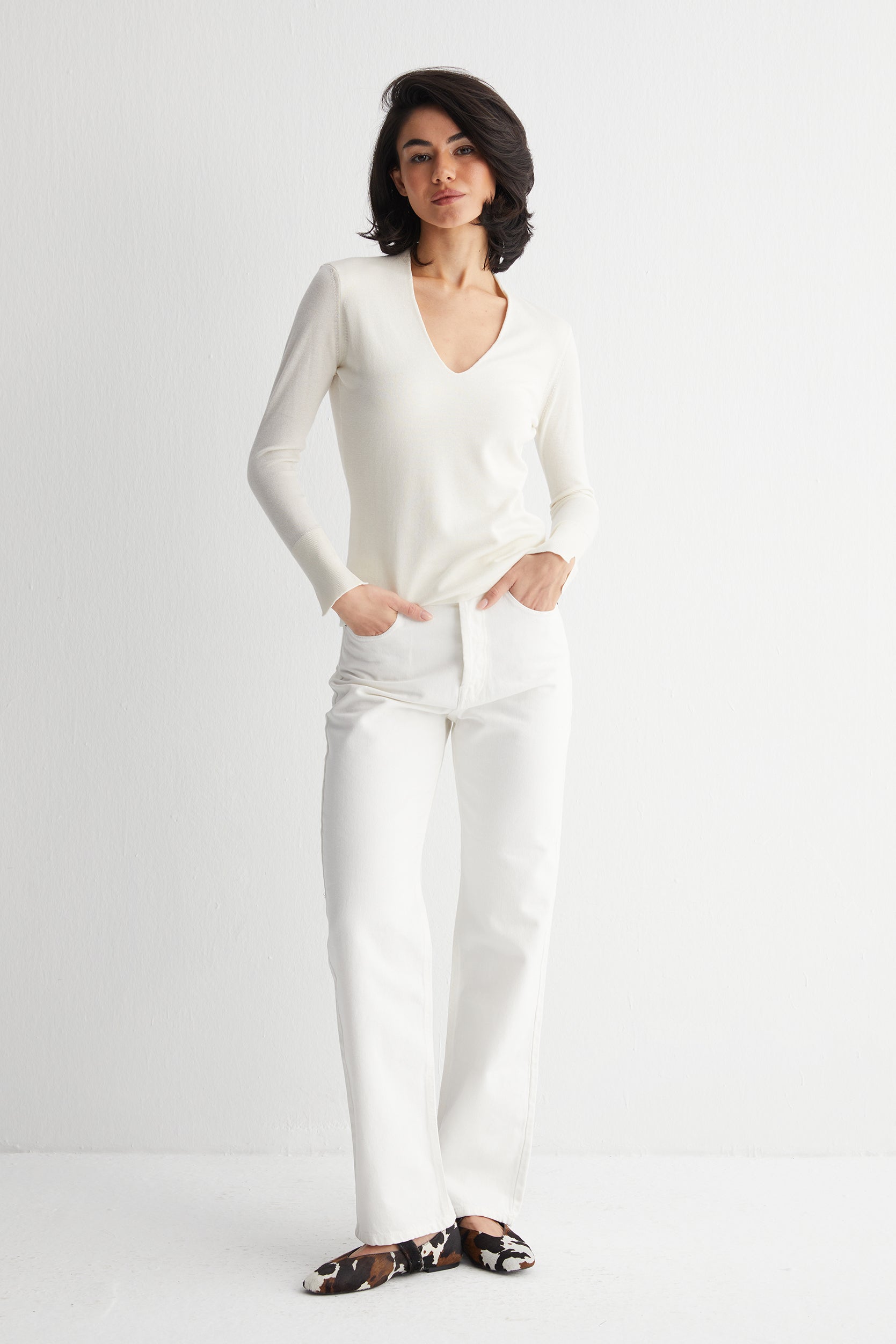 Ekru Zoe İpek Kaşmir Derin V Yaka Triko