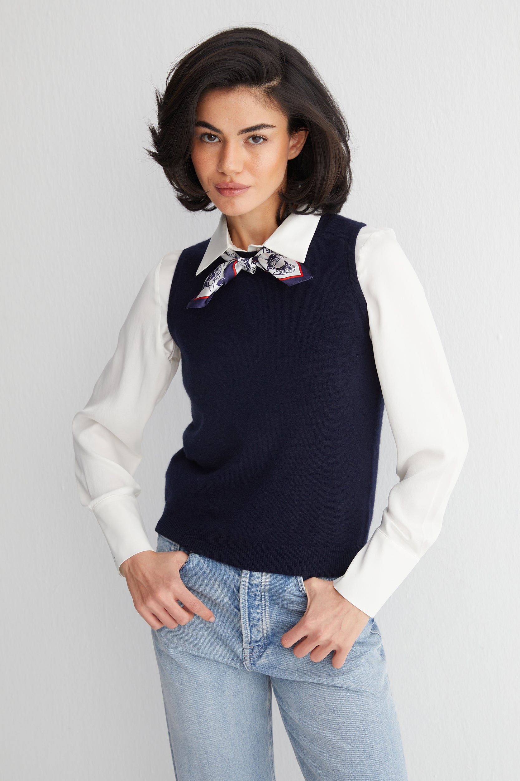 Lacivert Alexia Saf Kaşmir Bisiklet Yaka Kolsuz Triko