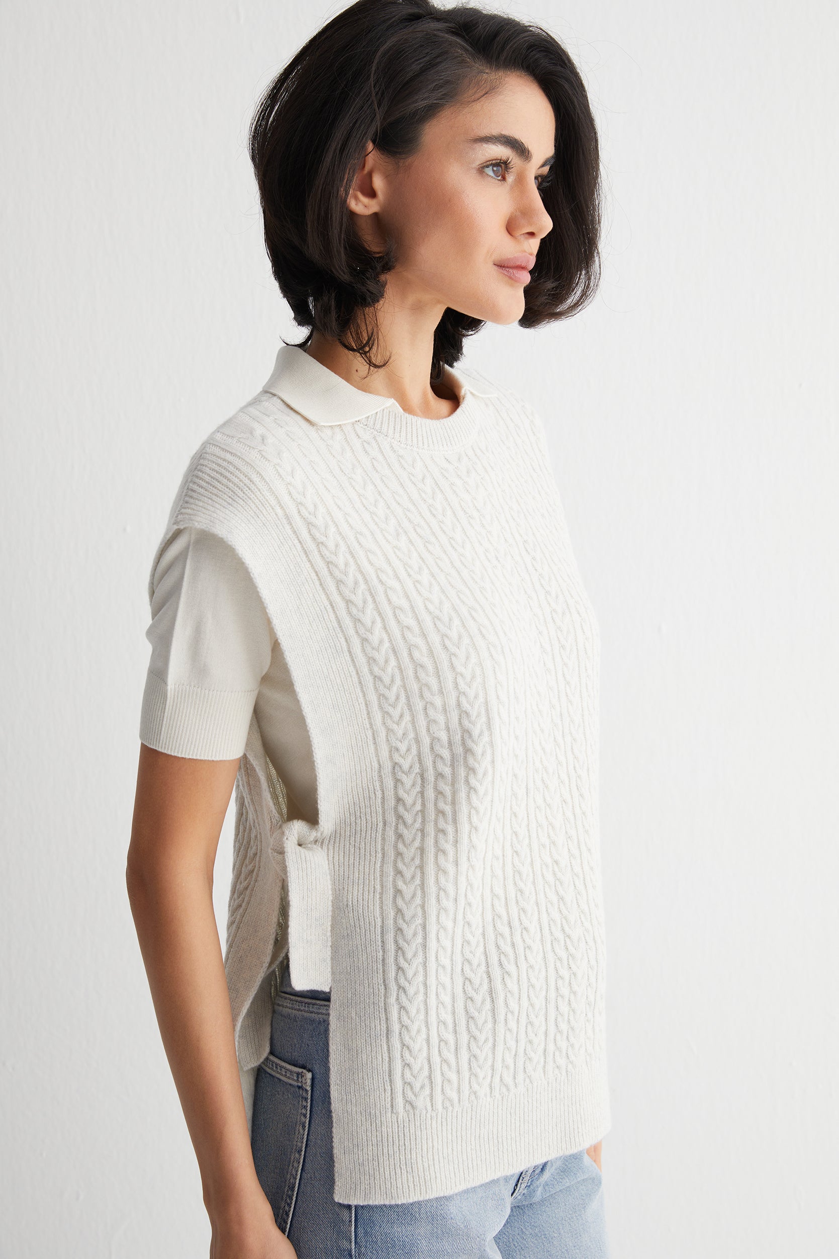 Ekru Melanj Laura Yuvarlak Yaka Yelek