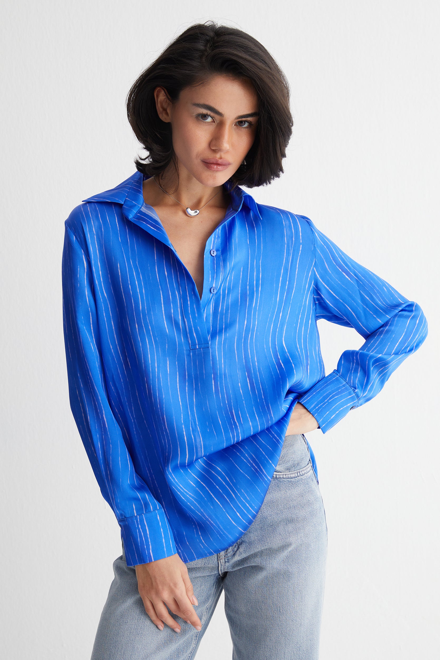 Lacivert Nature İpek Baskılı Bluz