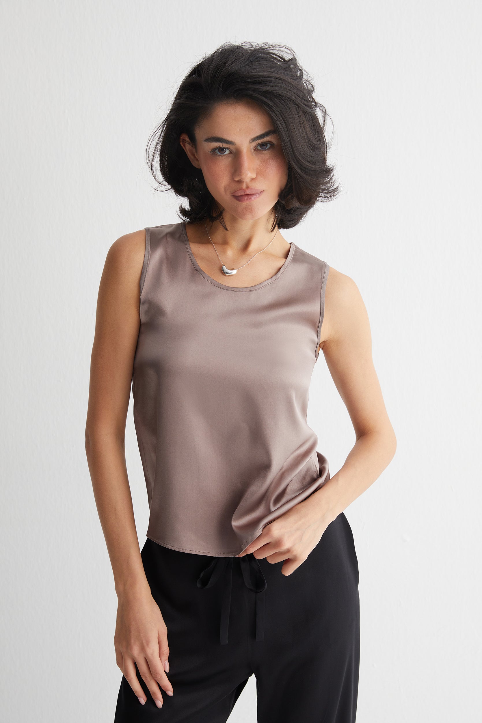 Vizon Toscana İpek Yuvarlak Yaka Bluz