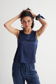 Lacivert Toscana İpek Yuvarlak Yaka Bluz