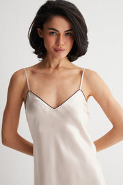 Açık Bej Cindy Saf İpek Gecelik