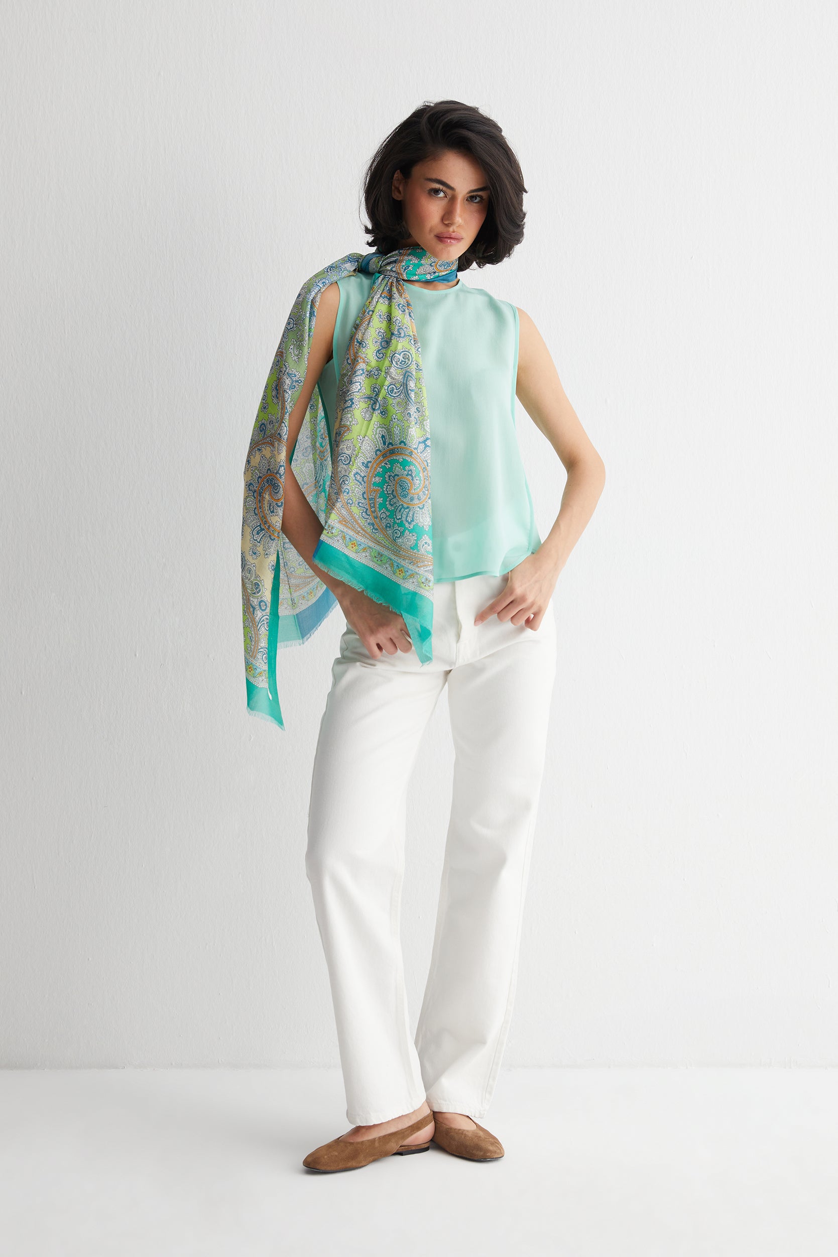 Mint Toscana İpek Yuvarlak Yaka Rahat Kesim Bluz