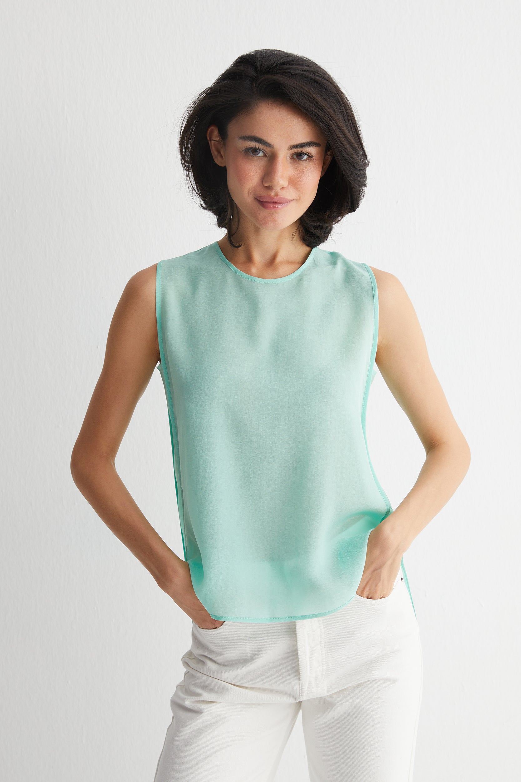 Mint Toscana İpek Yuvarlak Yaka Rahat Kesim Bluz