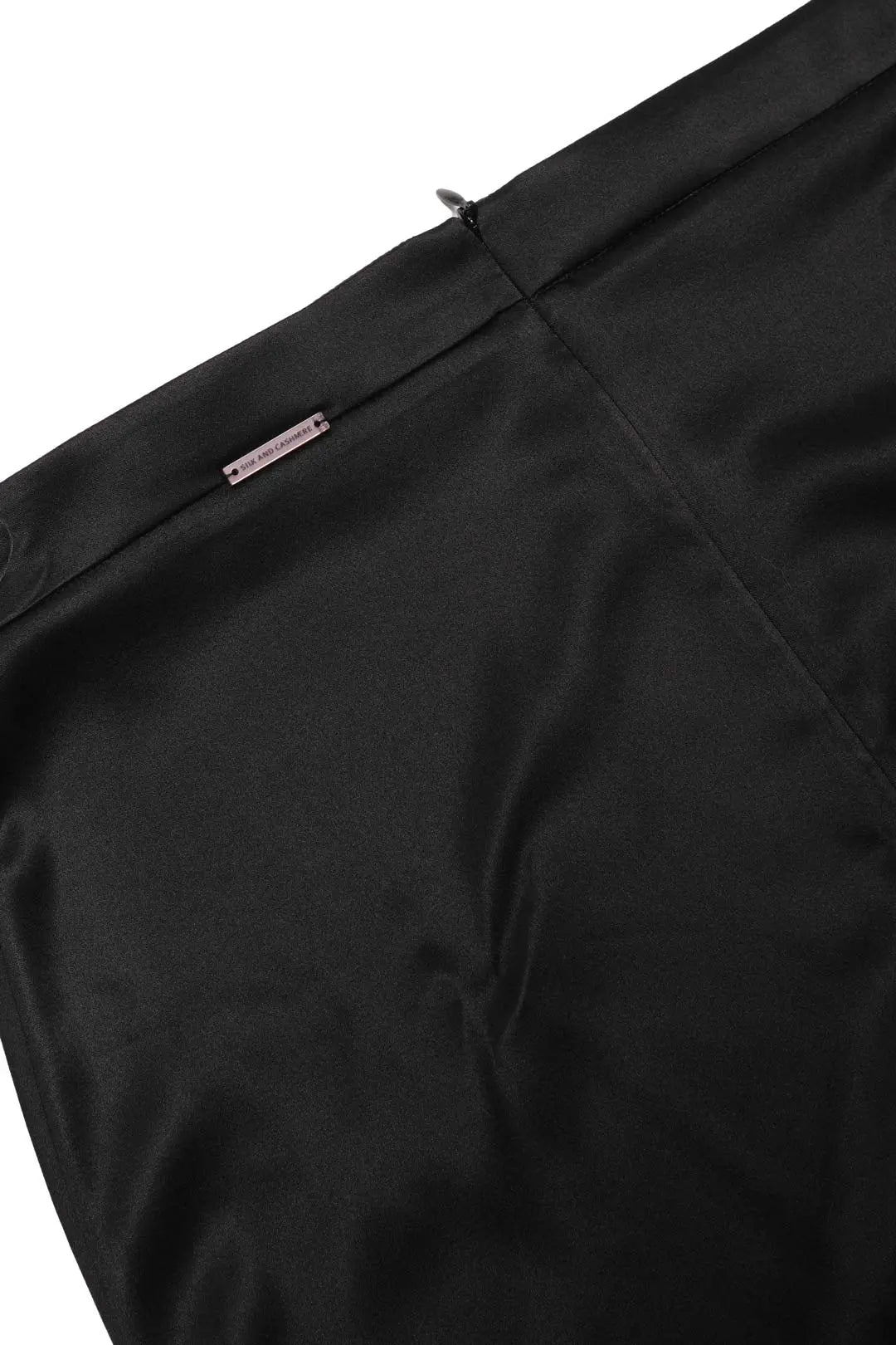 Siyah Saf İpek Audrey Kısa Etek Silk and Cashmere