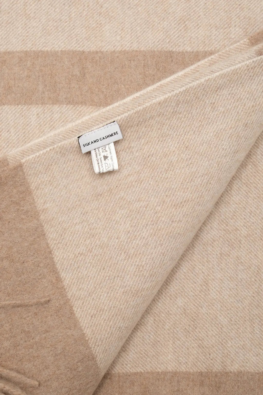 Vizon Saf Kaşmir Rose Çizgi Detaylı Battaniye 185x135 cm Silk and Cashmere