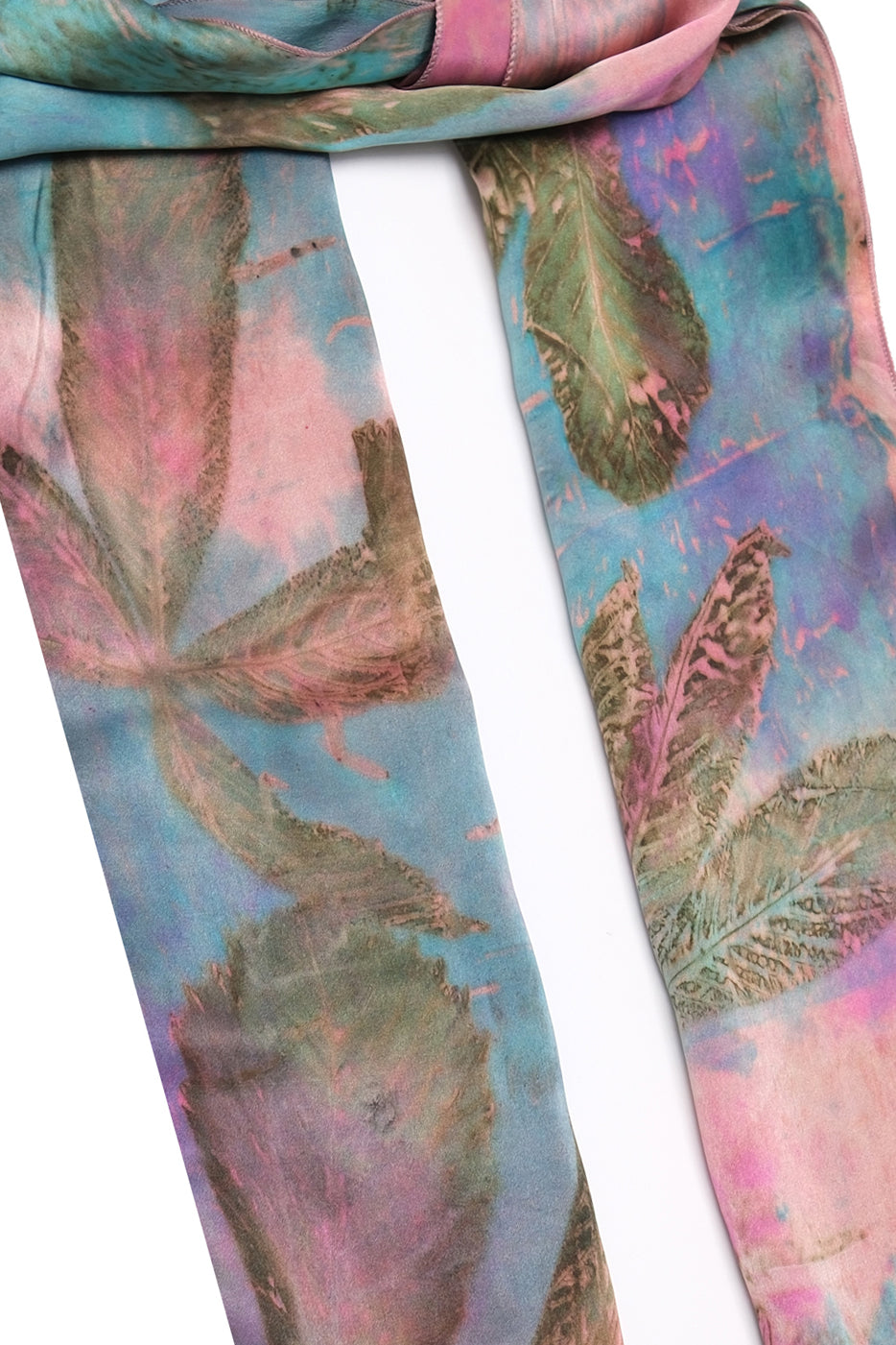 Mavi Saf İpek El Baskısı Ekolojik Şal  90 x 200 cm